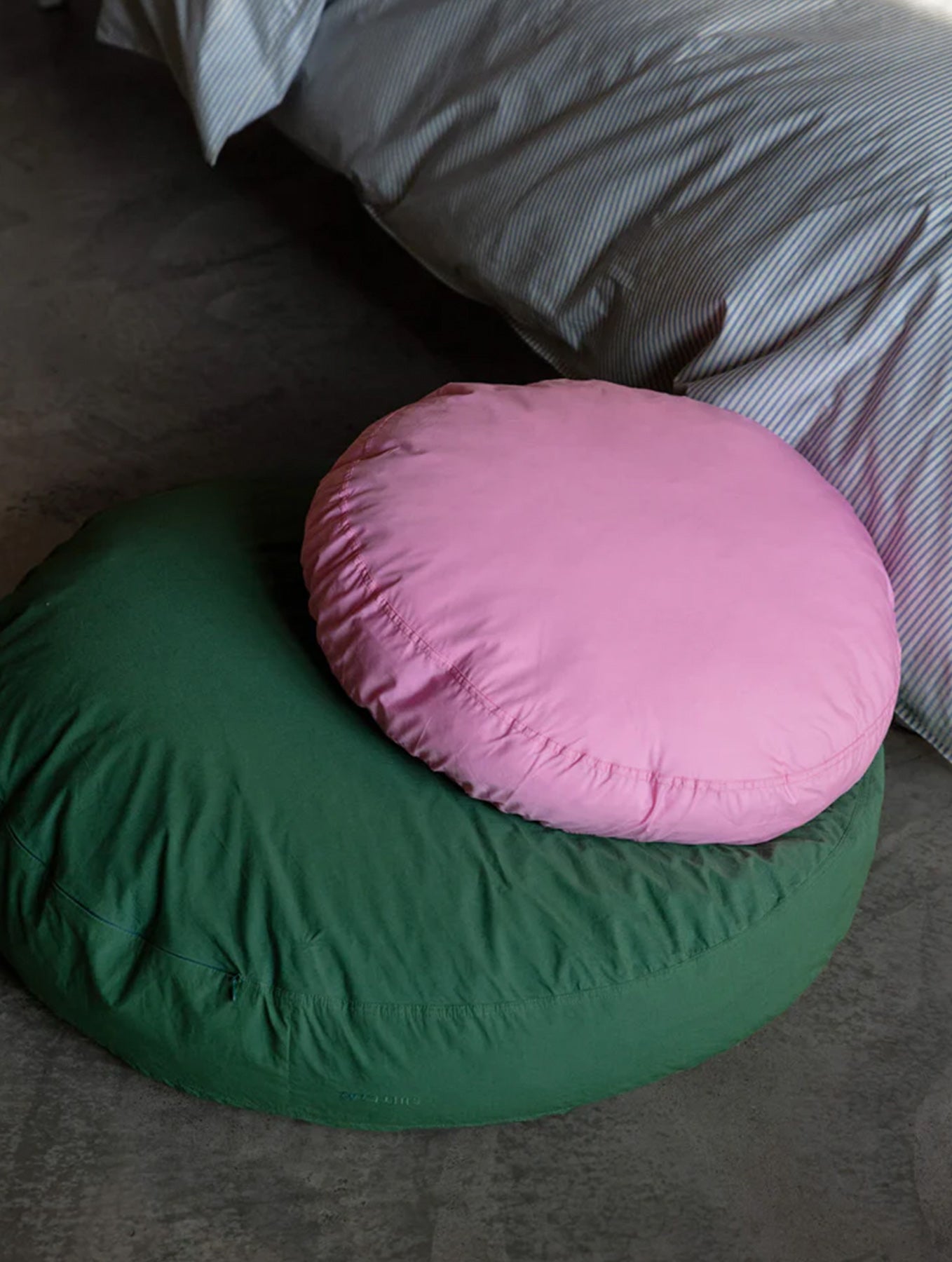 Kissenbezug Baumwolle - "Really bigDOT" - Forest Green