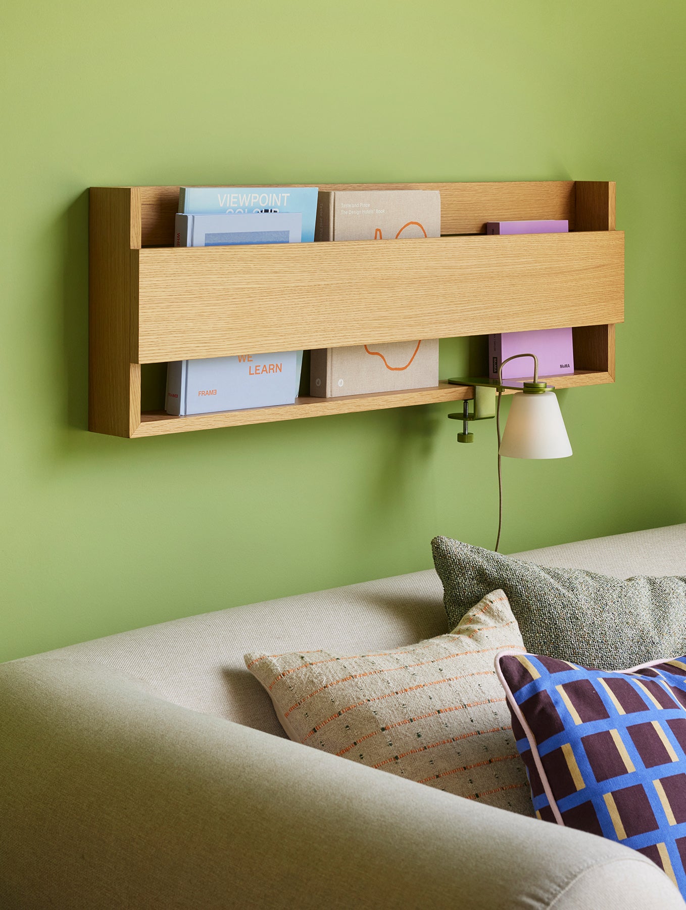 "Lure" Wandleuchte - Metallic-Grün