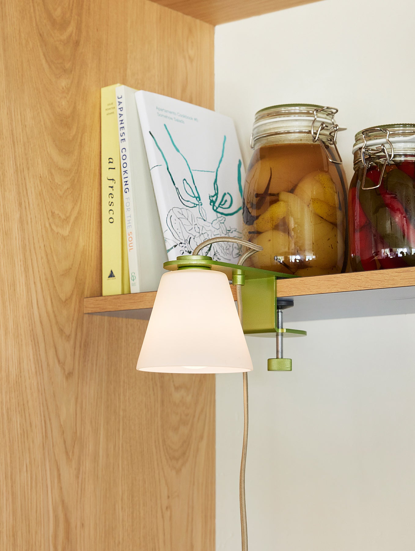 "Lure" Wandleuchte - Metallic-Grün