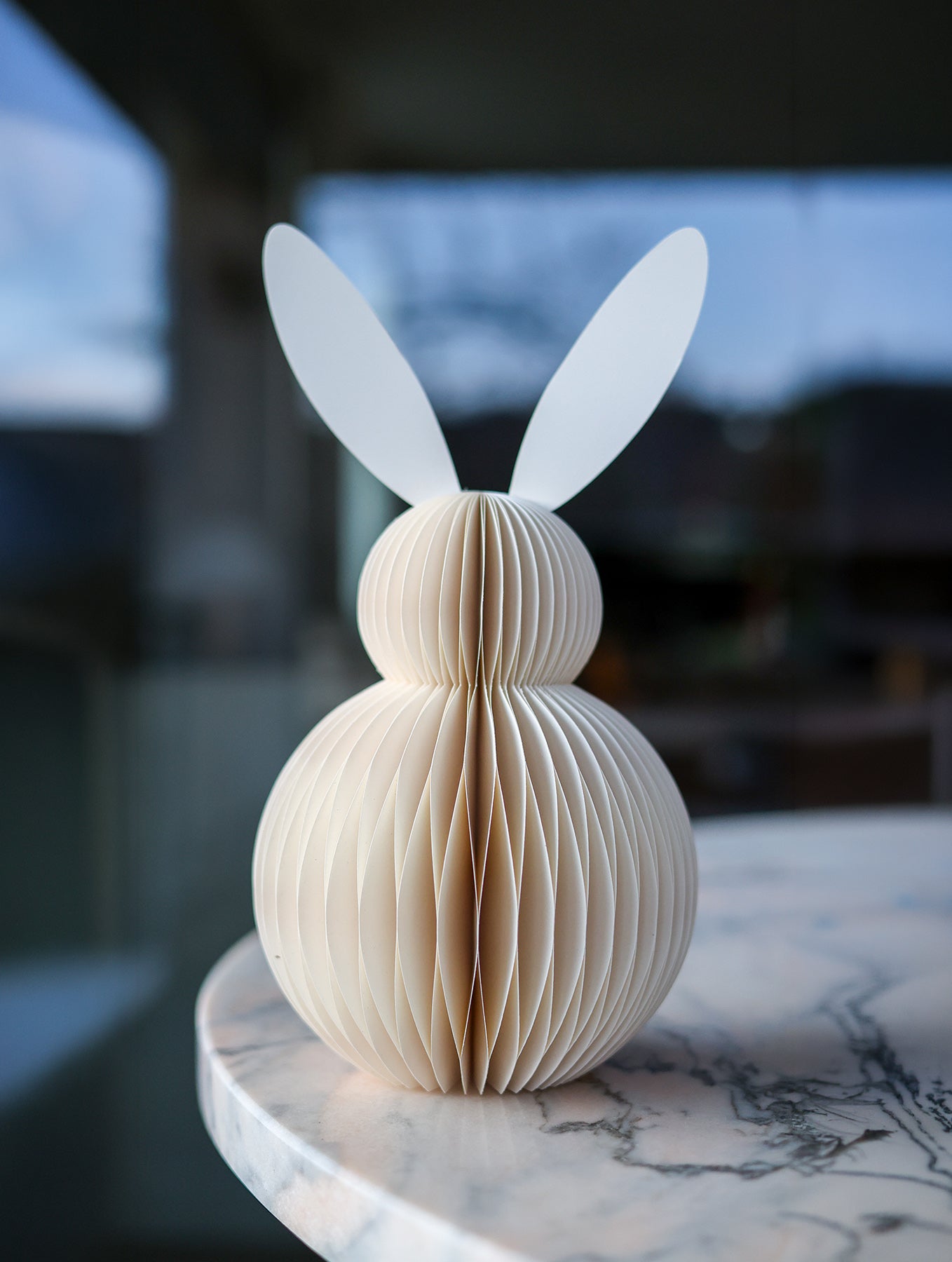 Osterhase aus Papier - 30 cm