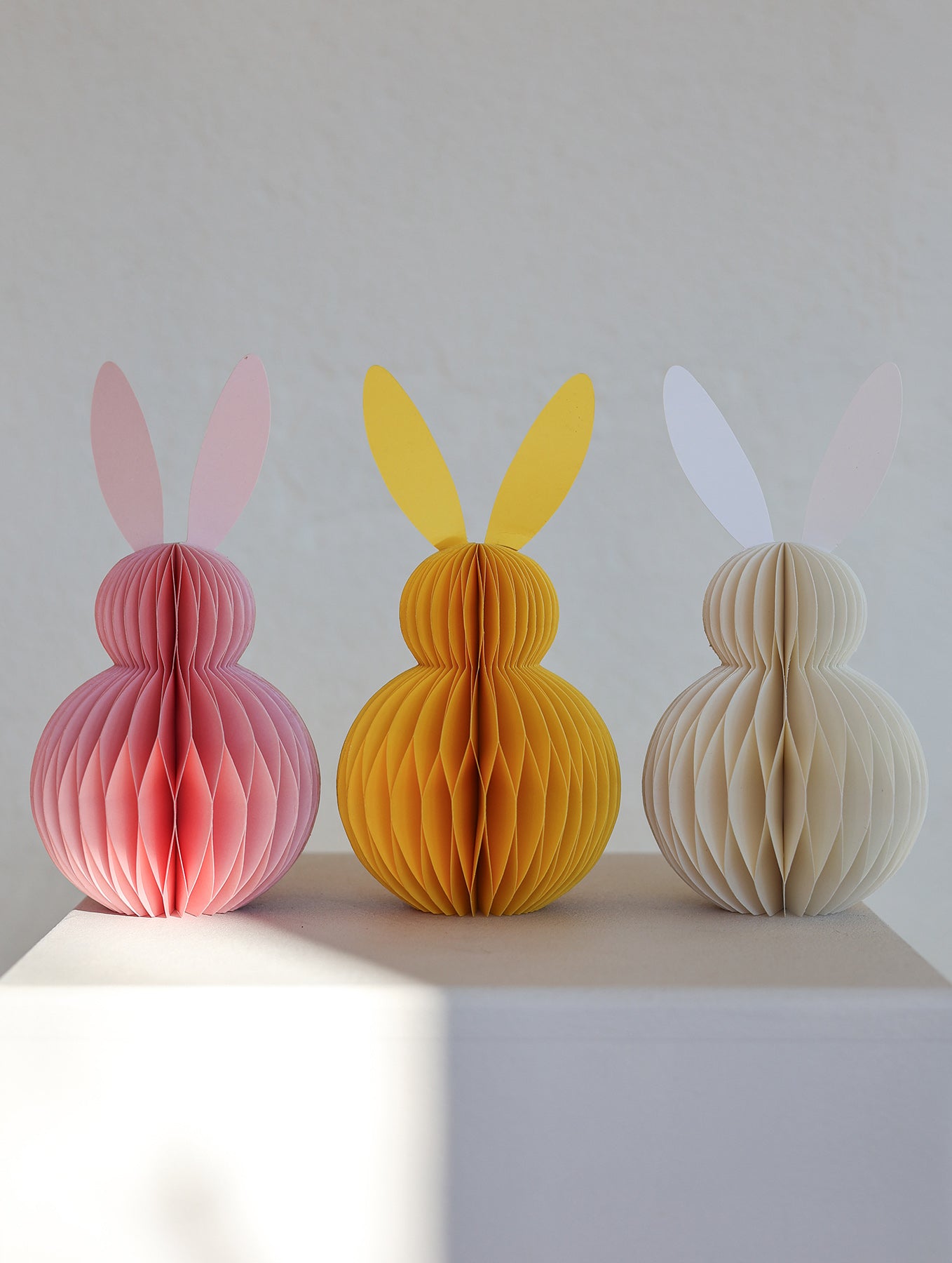 Osterhase aus Papier - 20 cm