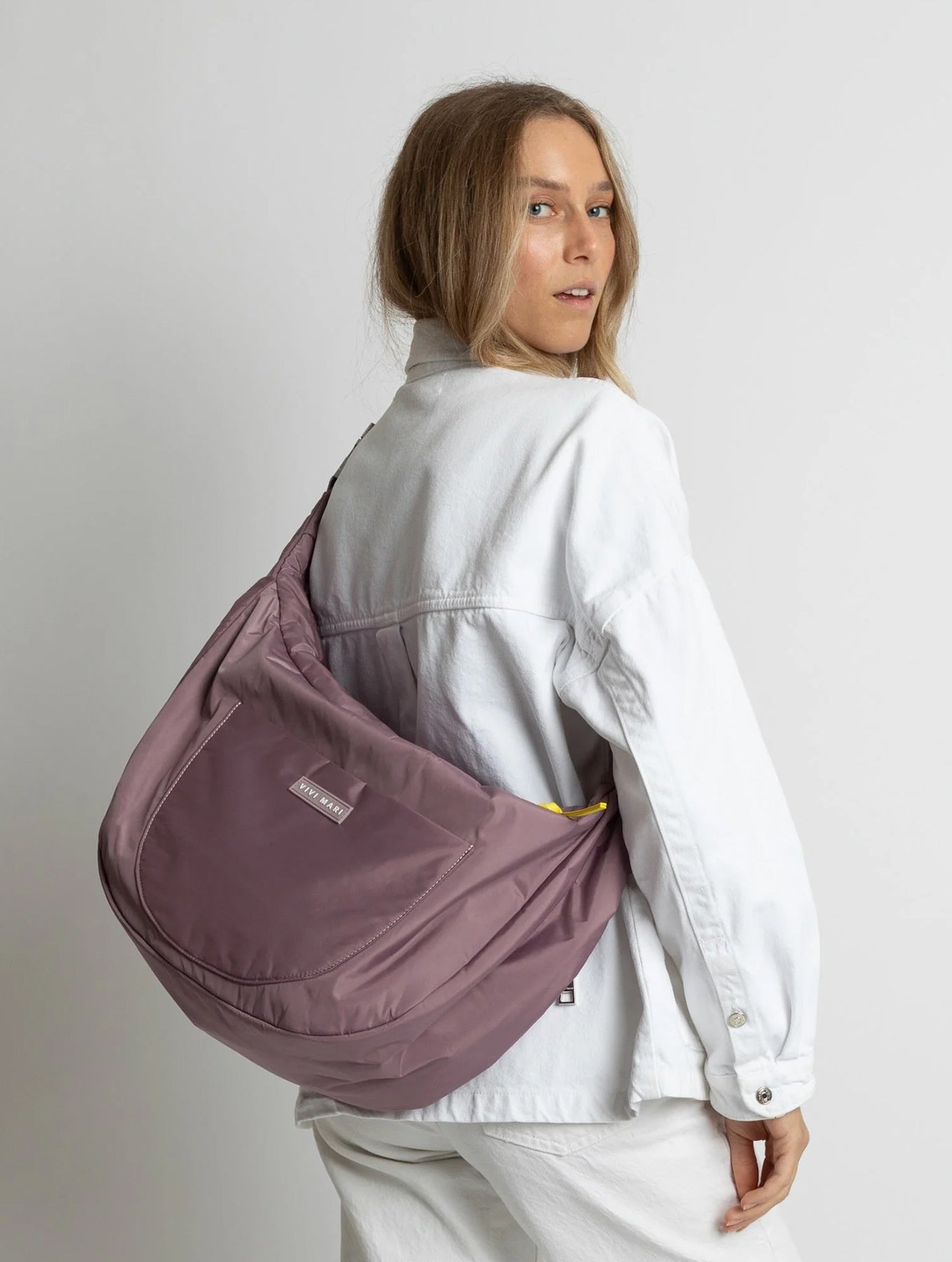 Padded Hip Bag Oversized - Ash Plum
