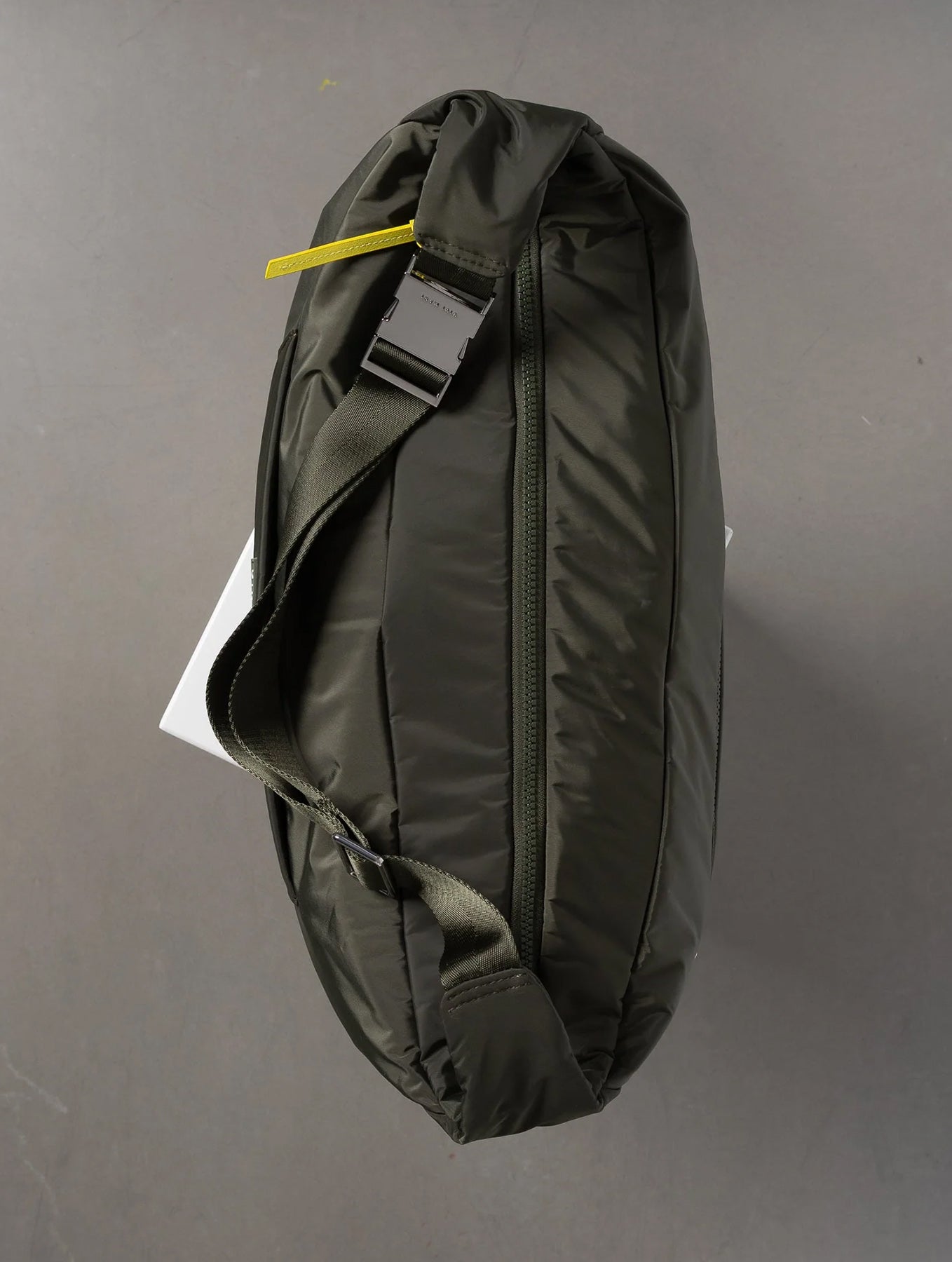 Padded Hip Bag Oversized - Olive