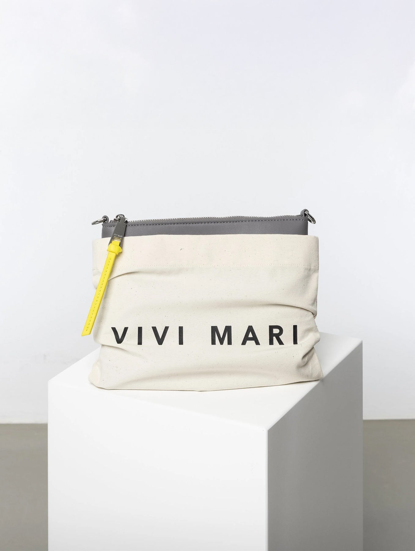 Pouch + Strap Basic Classic Thin - Taupe