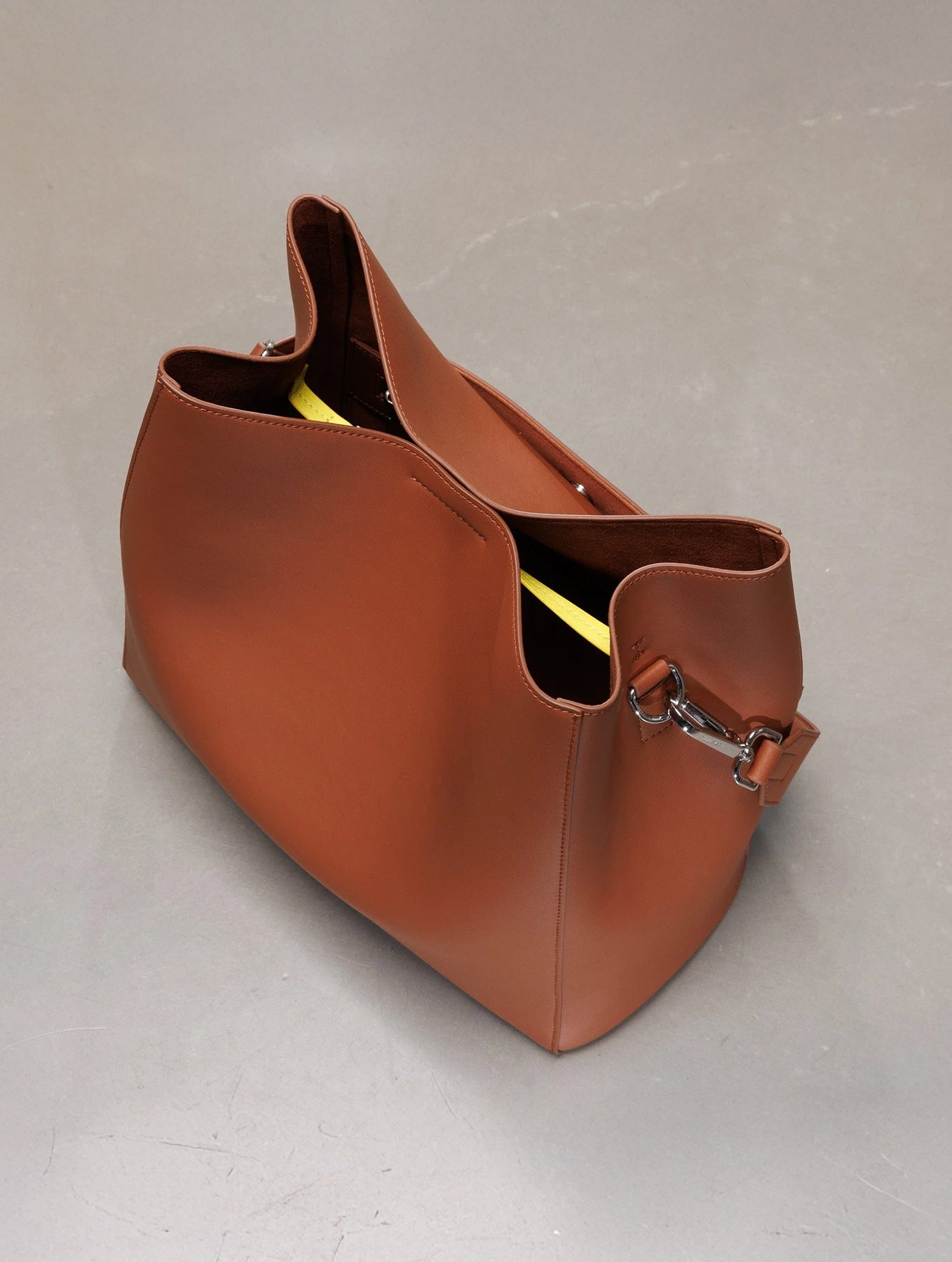 Tote Bag + Strap Basic Classic - Tan