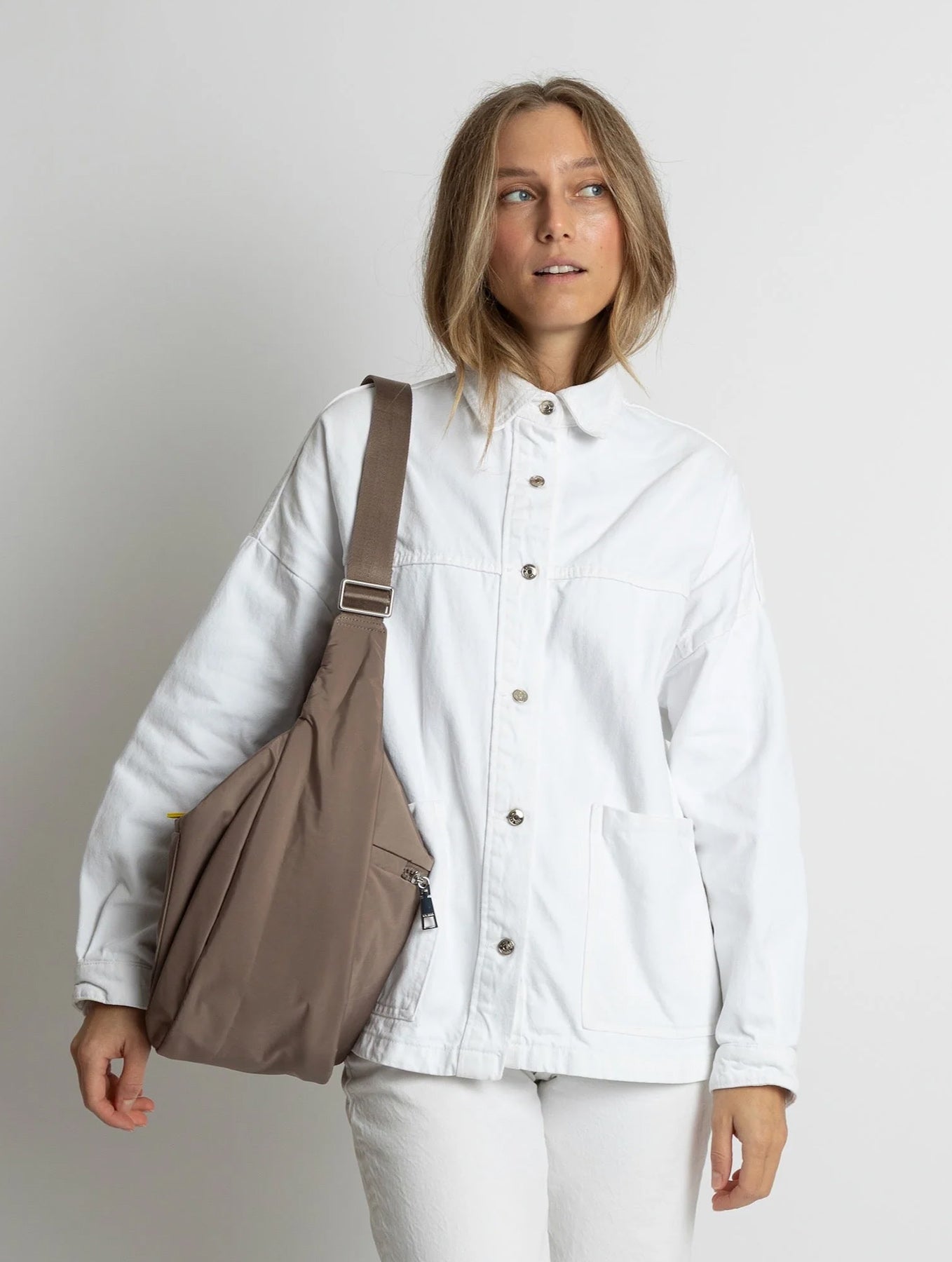 Padded Hip Bag Oversized - Dark Mushroom