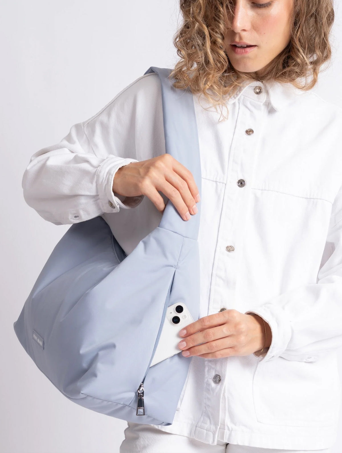 Buckle Bag Medium - Ash Blue