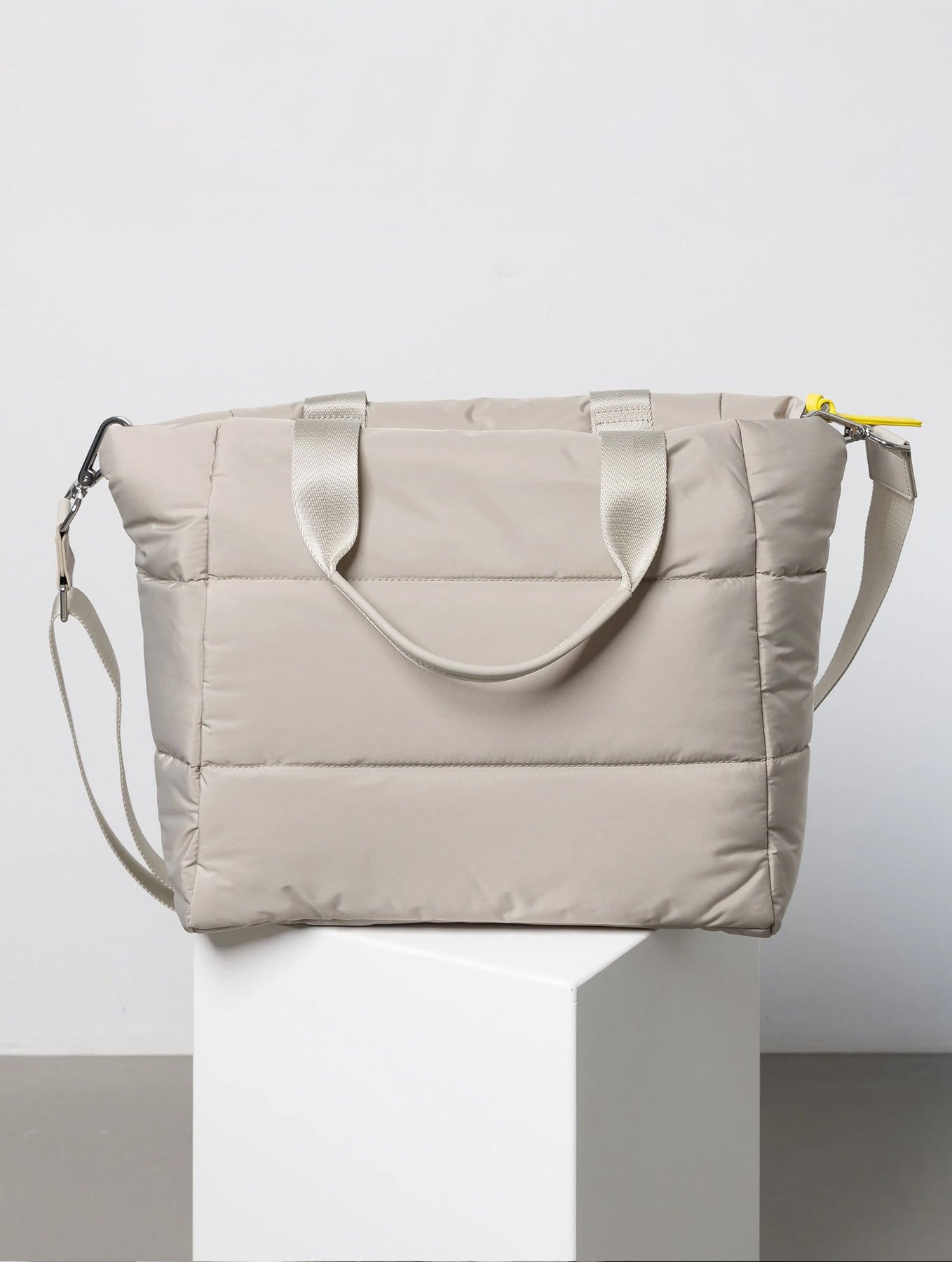 Padded Tote Bag Medium - Stone
