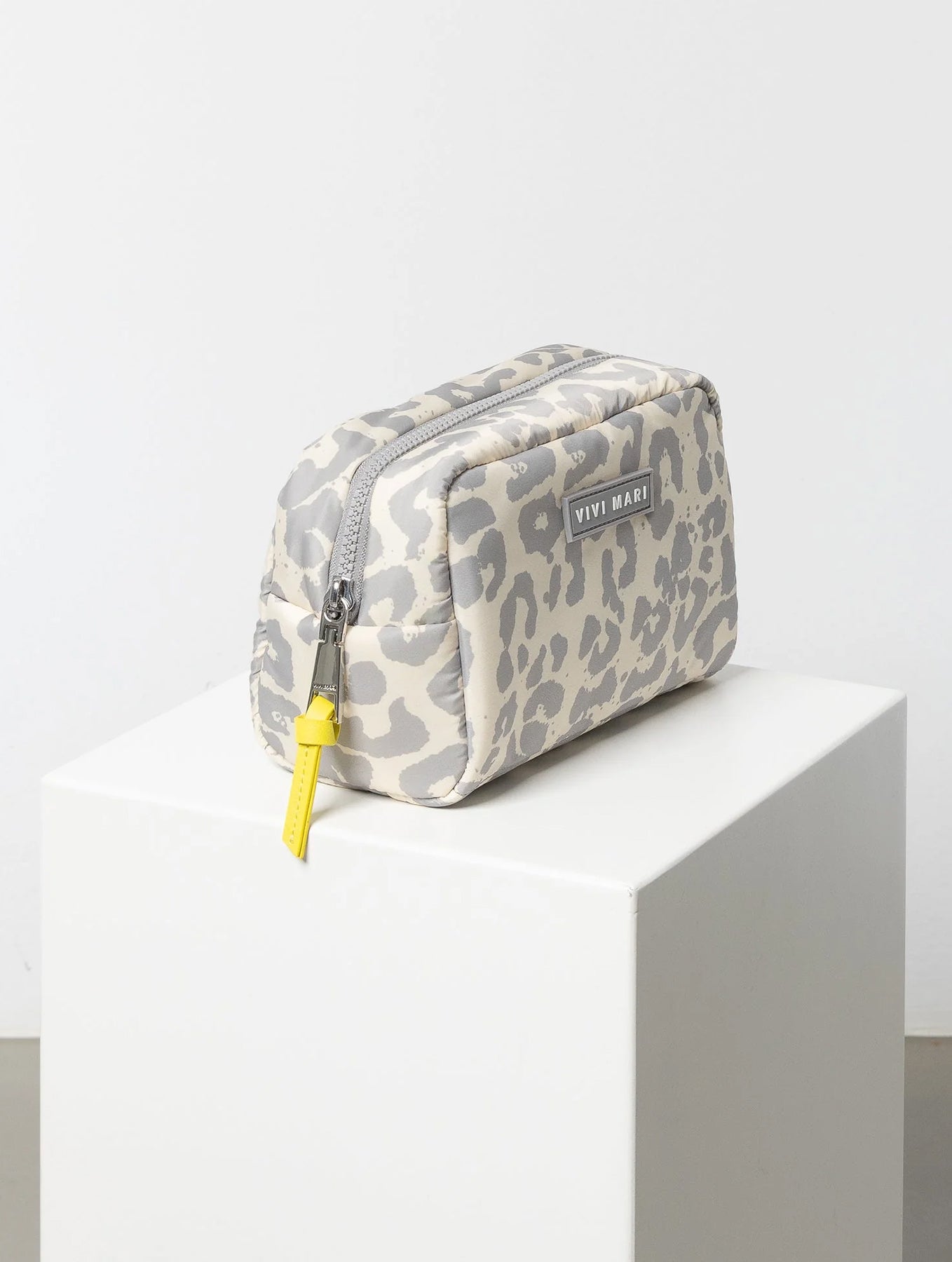 Kosmetiktasche Small - Leo Splashes Grey/Sand