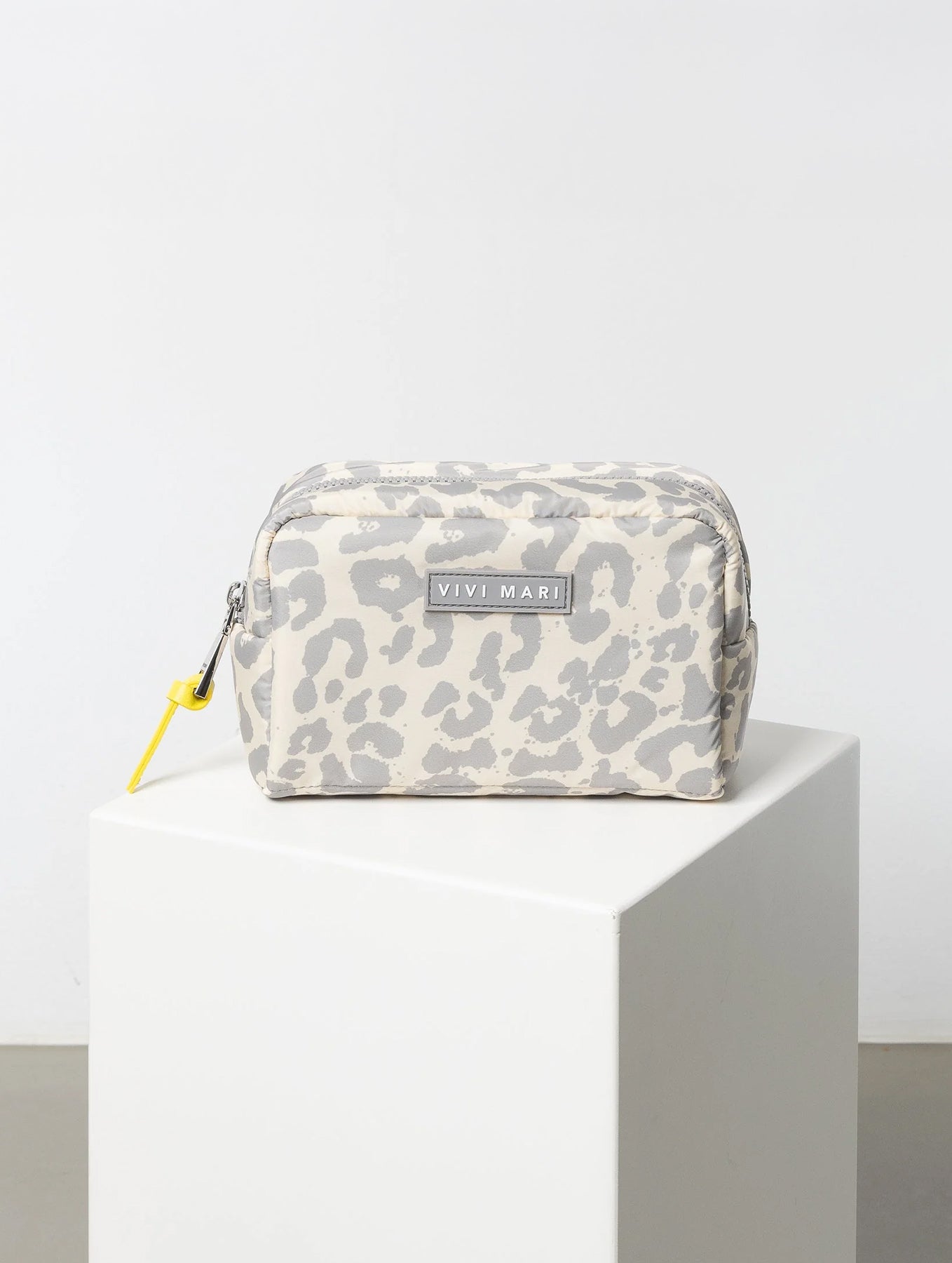 Kosmetiktasche Small - Leo Splashes Grey/Sand