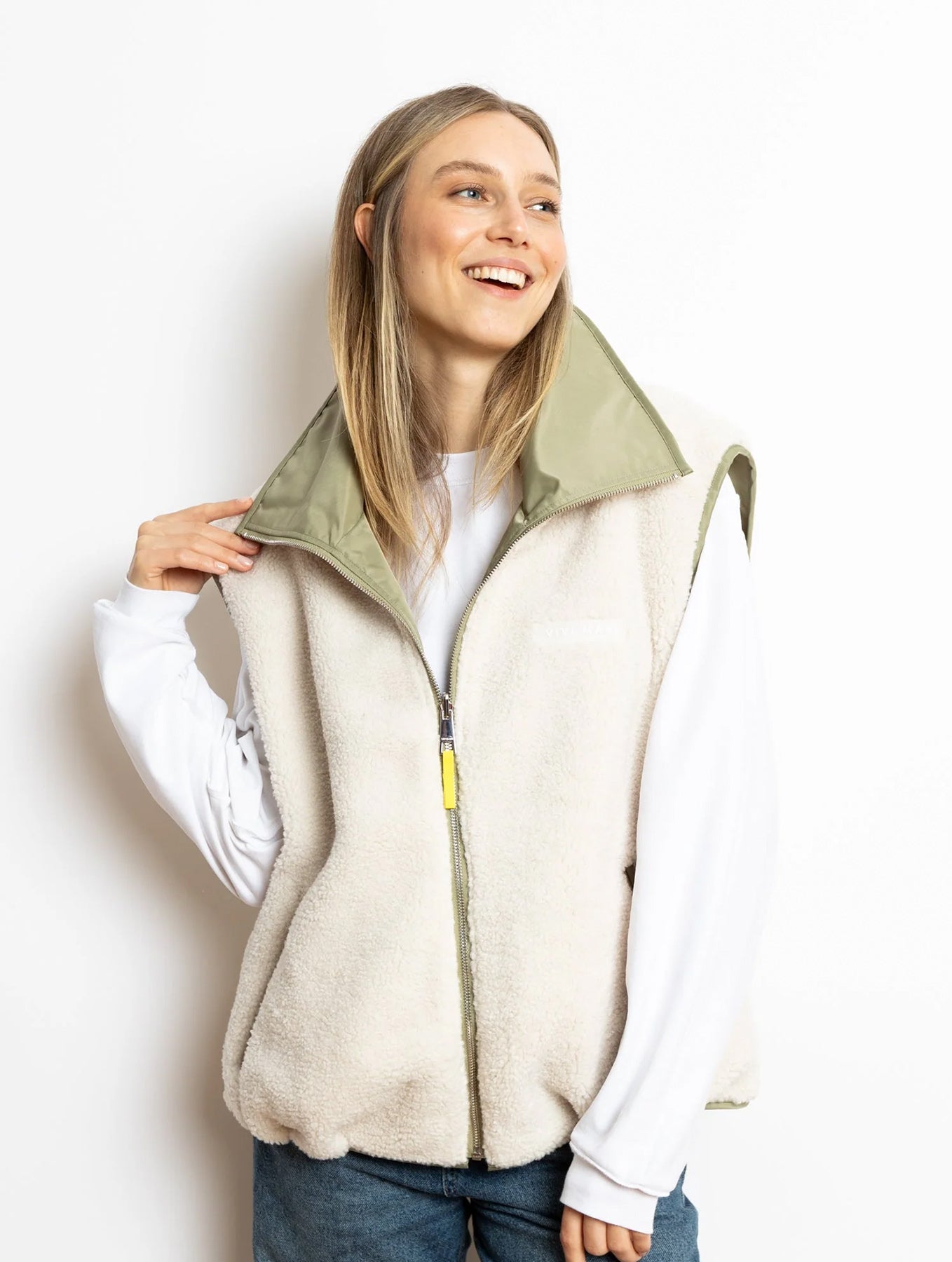 Reversible Bomber Vest - Pale Olive/Sand
