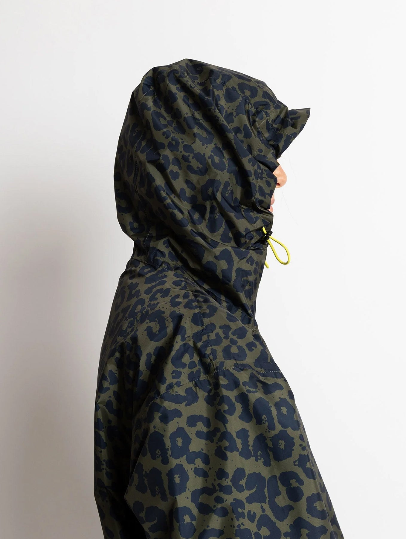 Rain Jacket - Leo Splashes Navy Olive