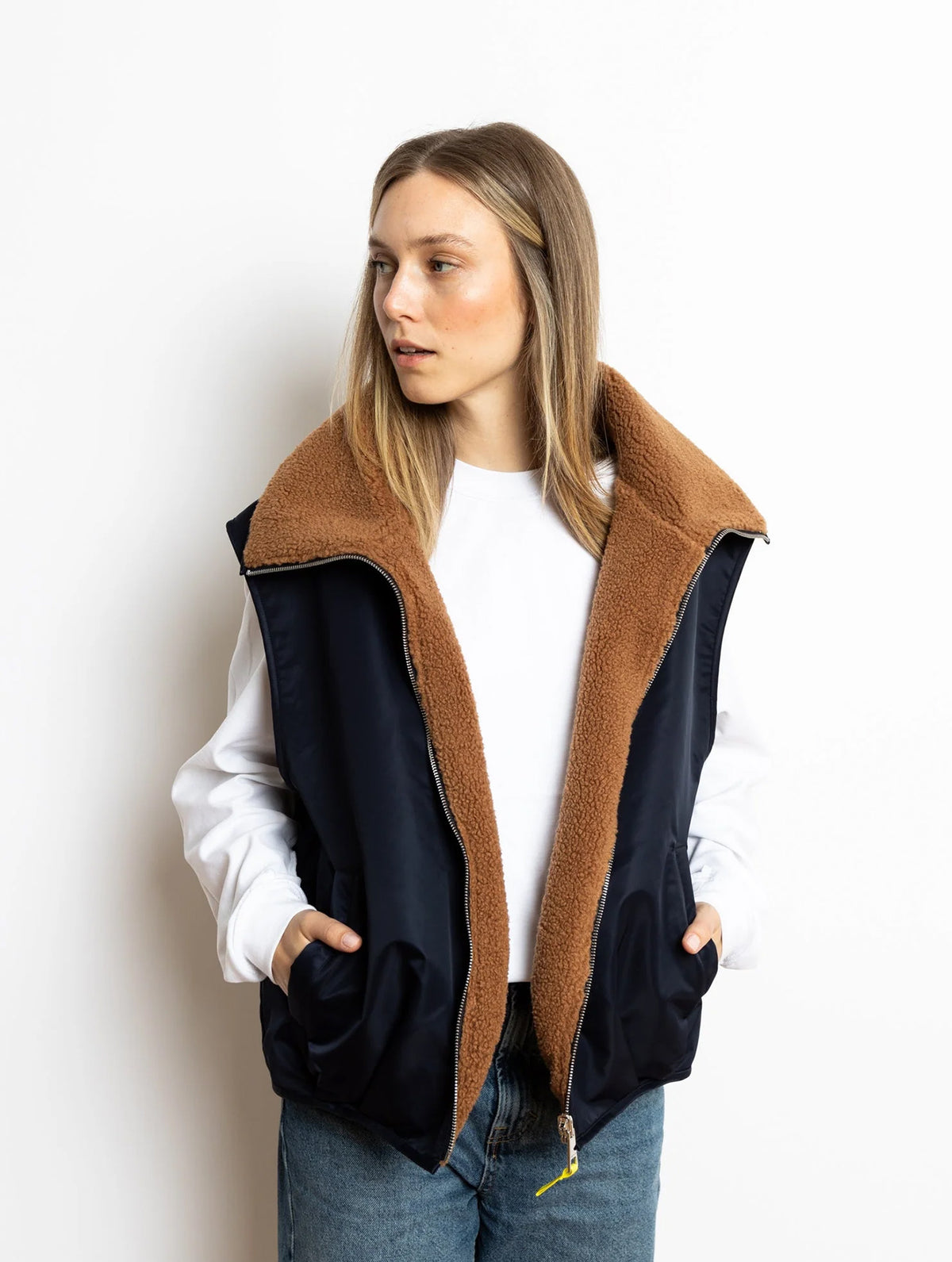 Reversible Bomber Vest - Navy/Caramel
