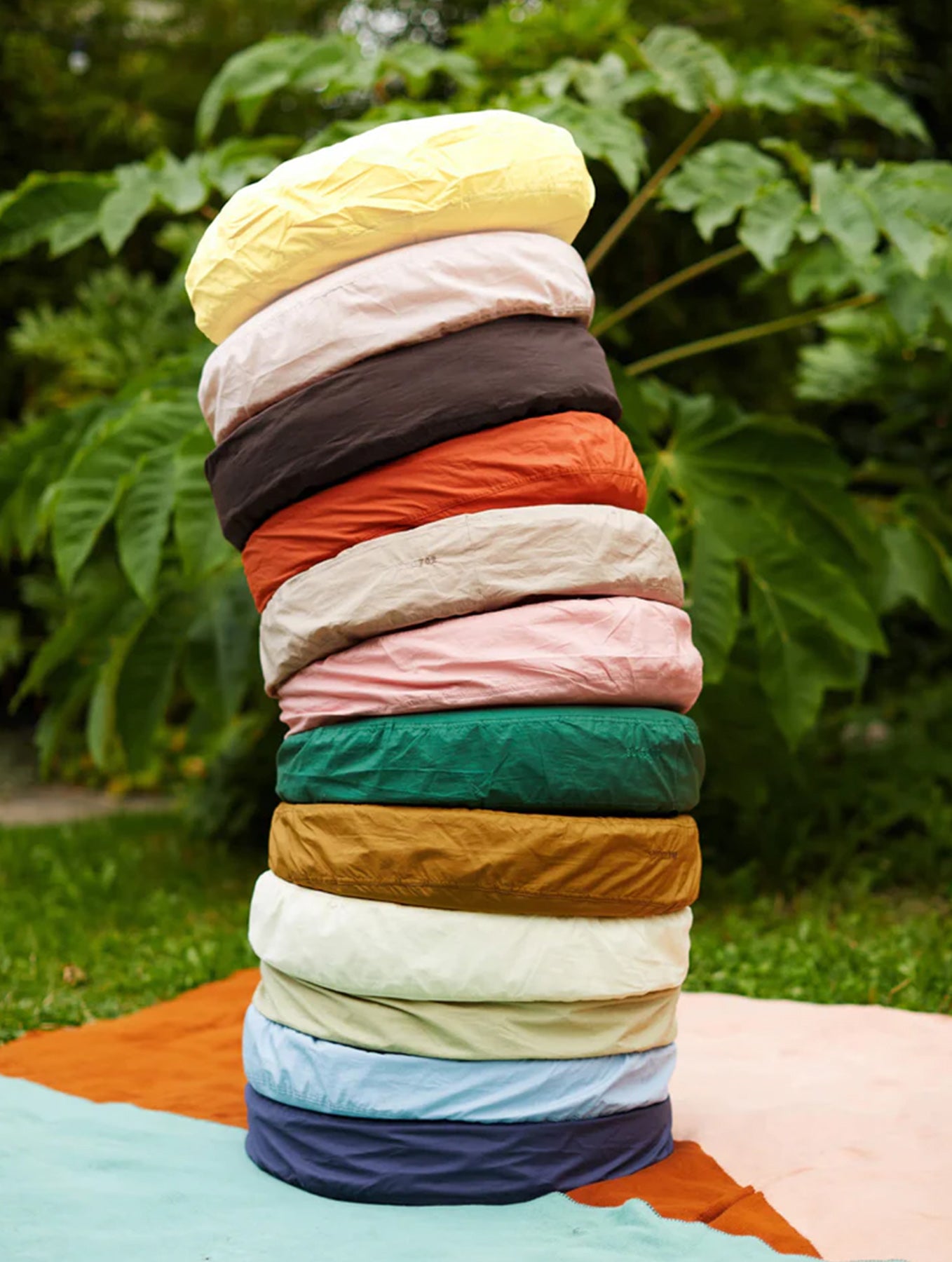 "bigDOT" Kissen - Vegan Inlett