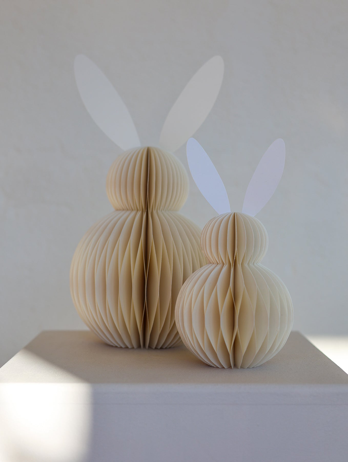 Osterhase aus Papier - 30 cm