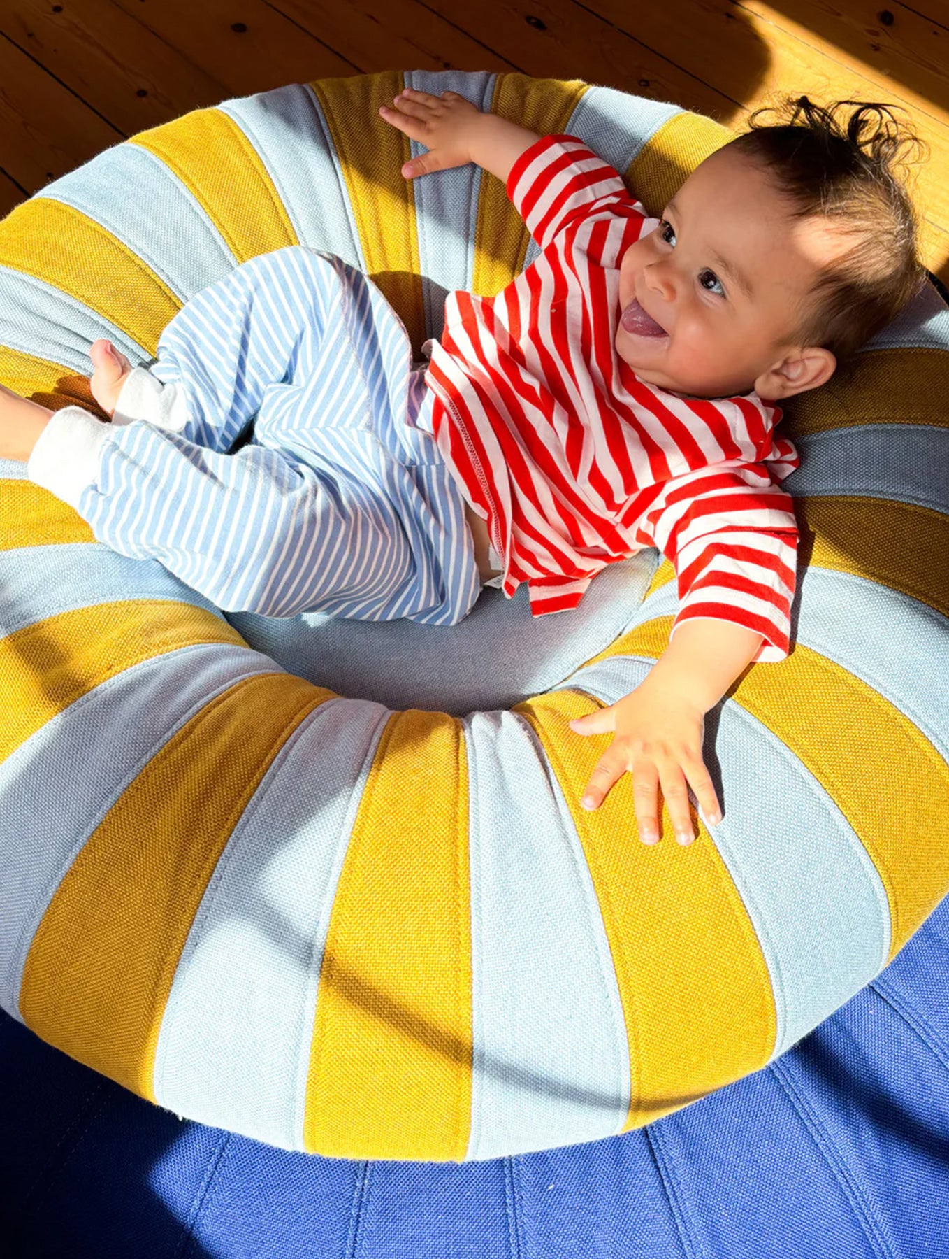 Runder Pouf "Float" - Small - Blue/Ochre