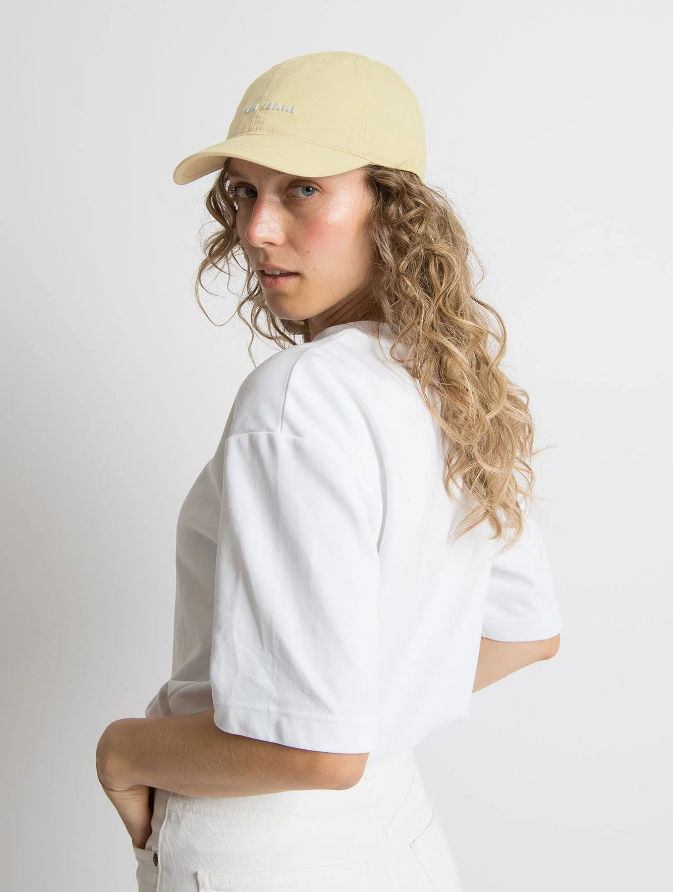 Cap Solid - Butter Yellow/White