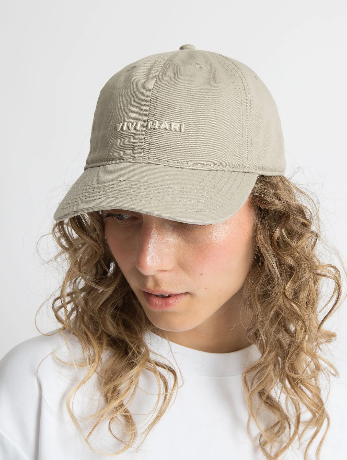 Cap Solid - Stone/Sand