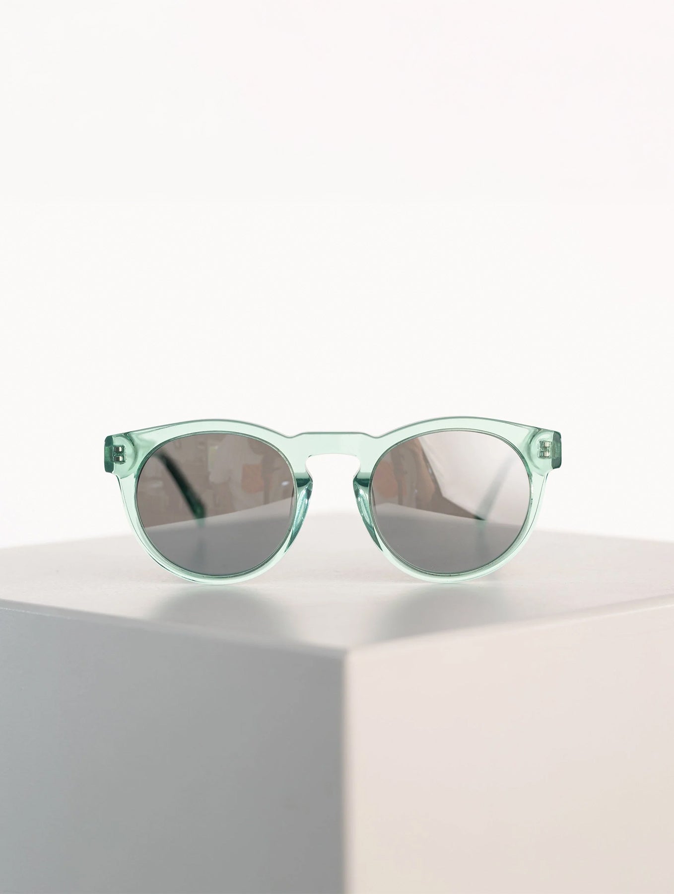 Sonnenbrille "Kiss the Sun" - Transparent Mint