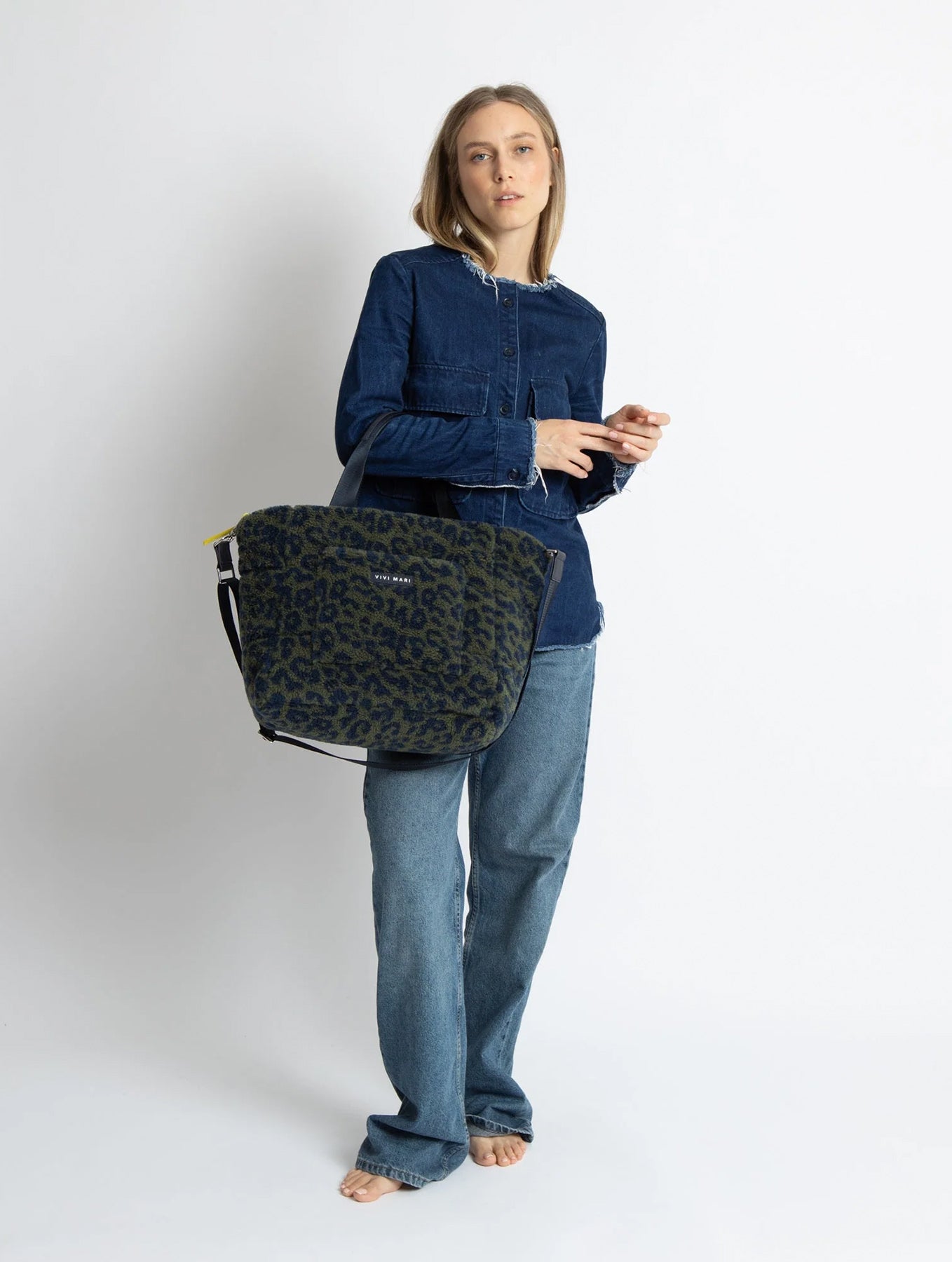 Teddy Tote Bag Medium - Leo Splashes Navy Olive