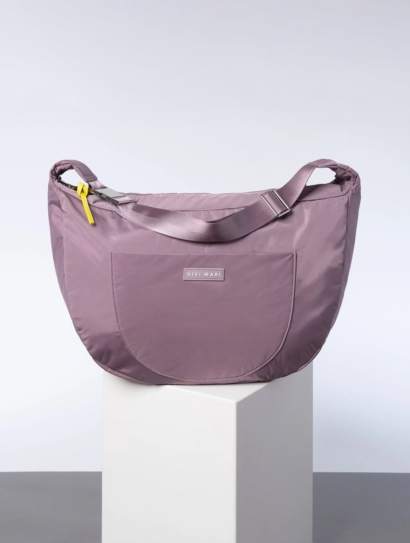 Padded Hip Bag Oversized - Ash Plum