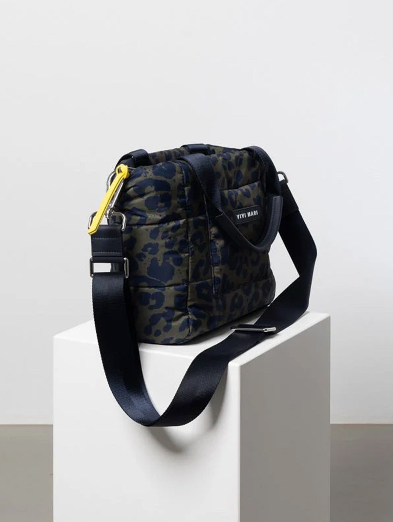 Padded Tote Bag Small - Leo Splashes Navy/Olive