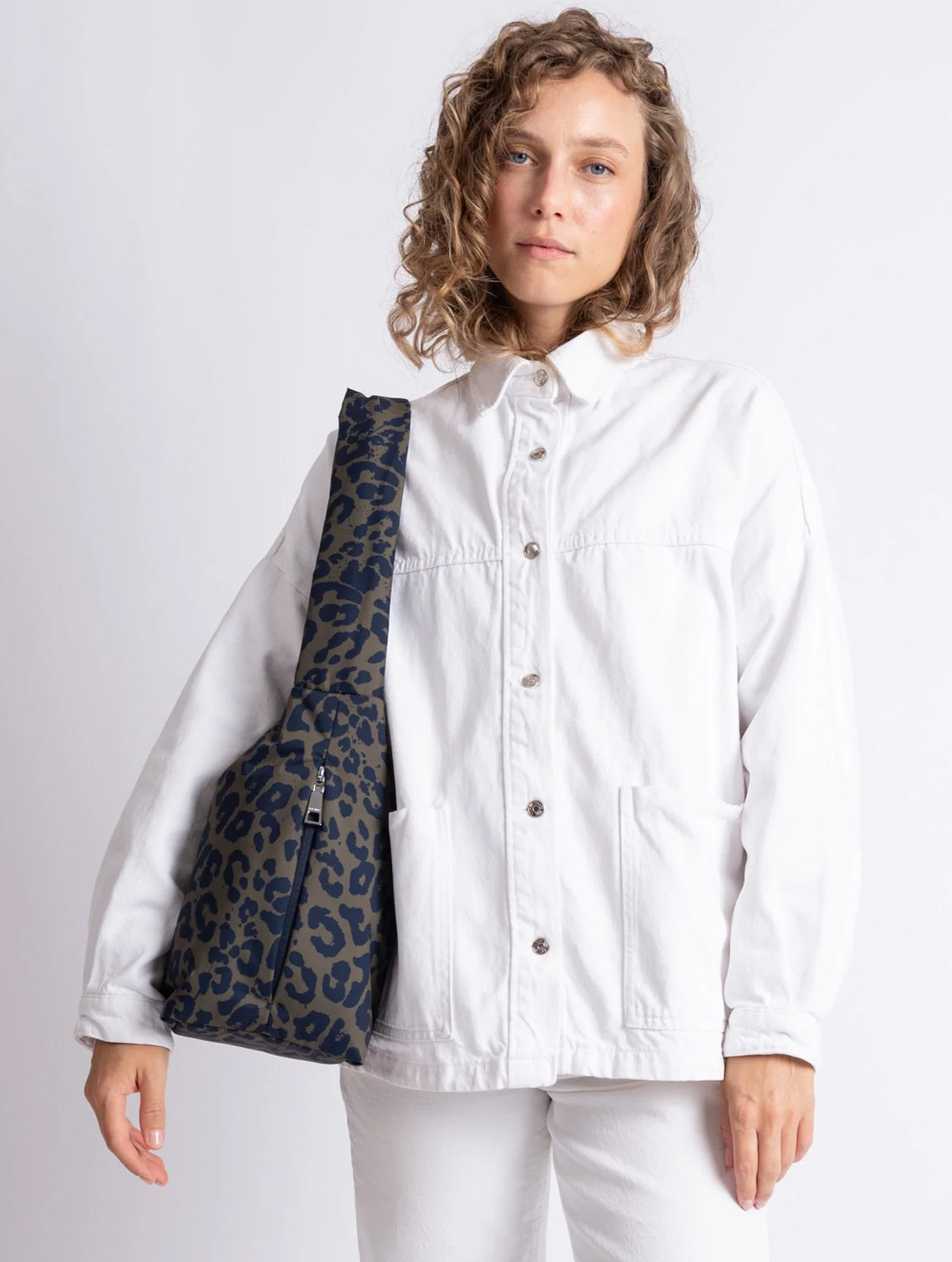 Buckle Bag medium - Leo Splashes Navy/Olive