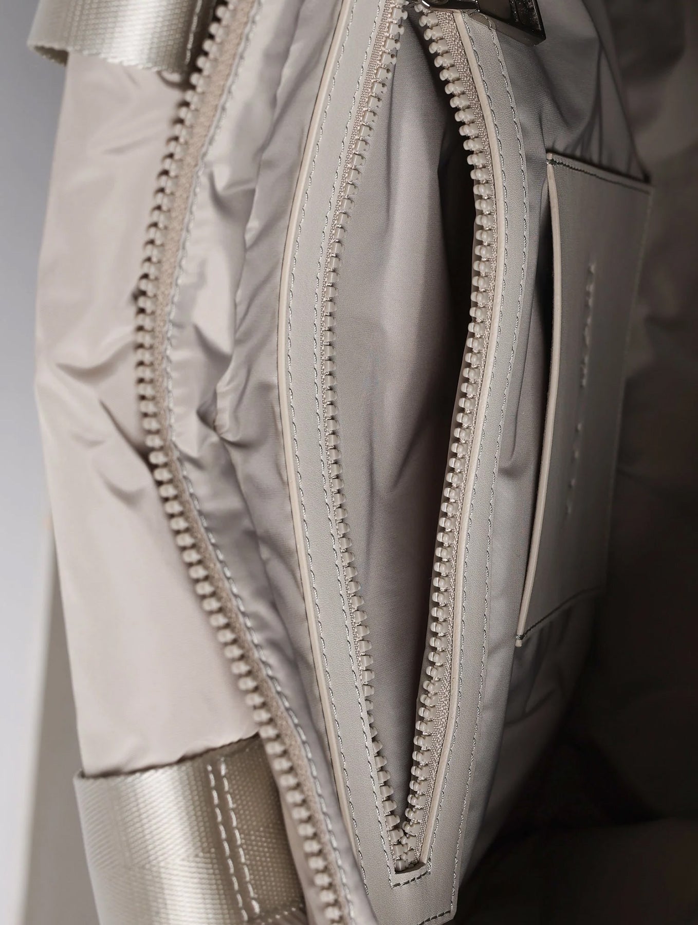 Padded Tote Bag Medium - Stone