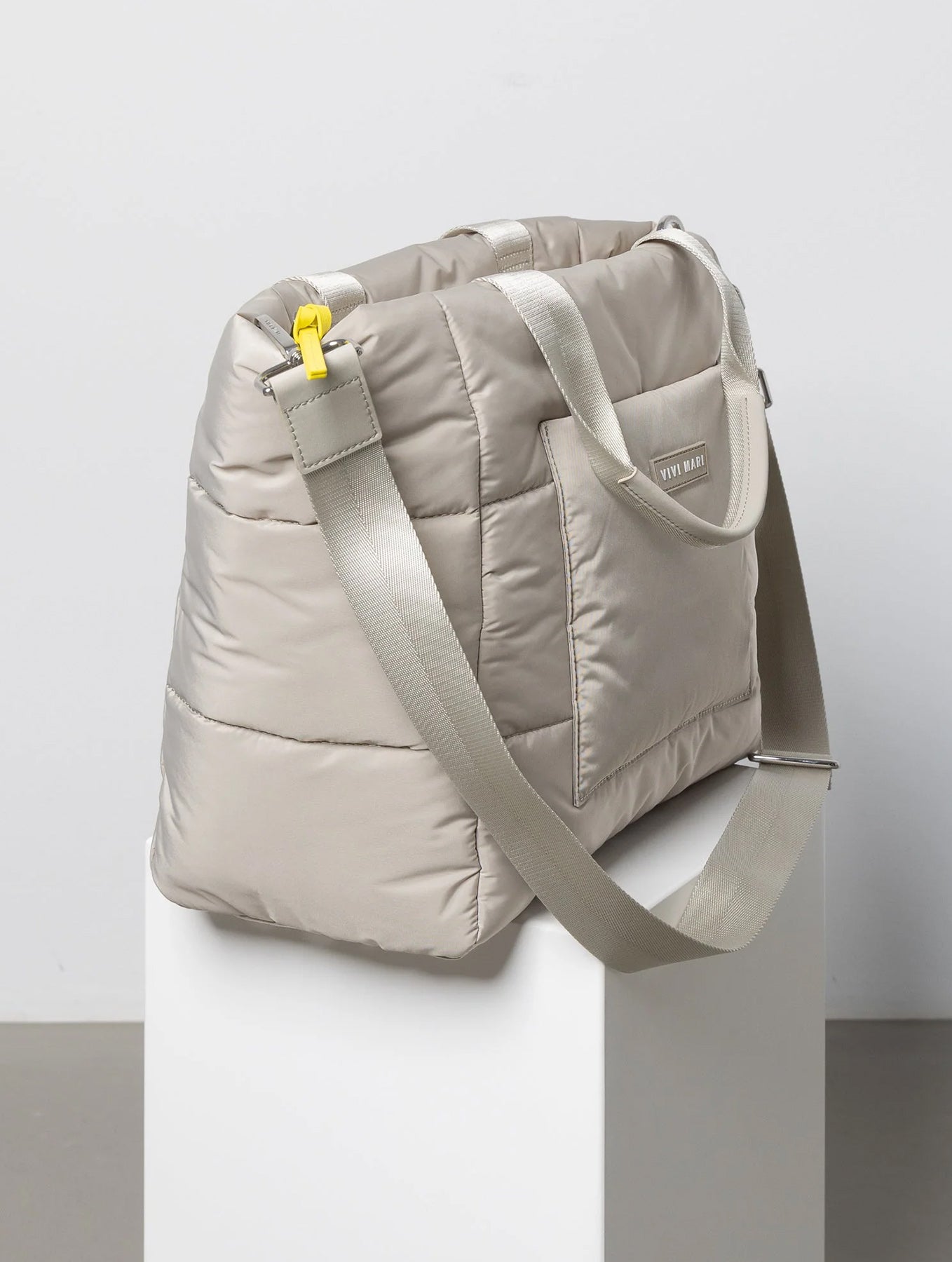 Padded Tote Bag Medium - Stone