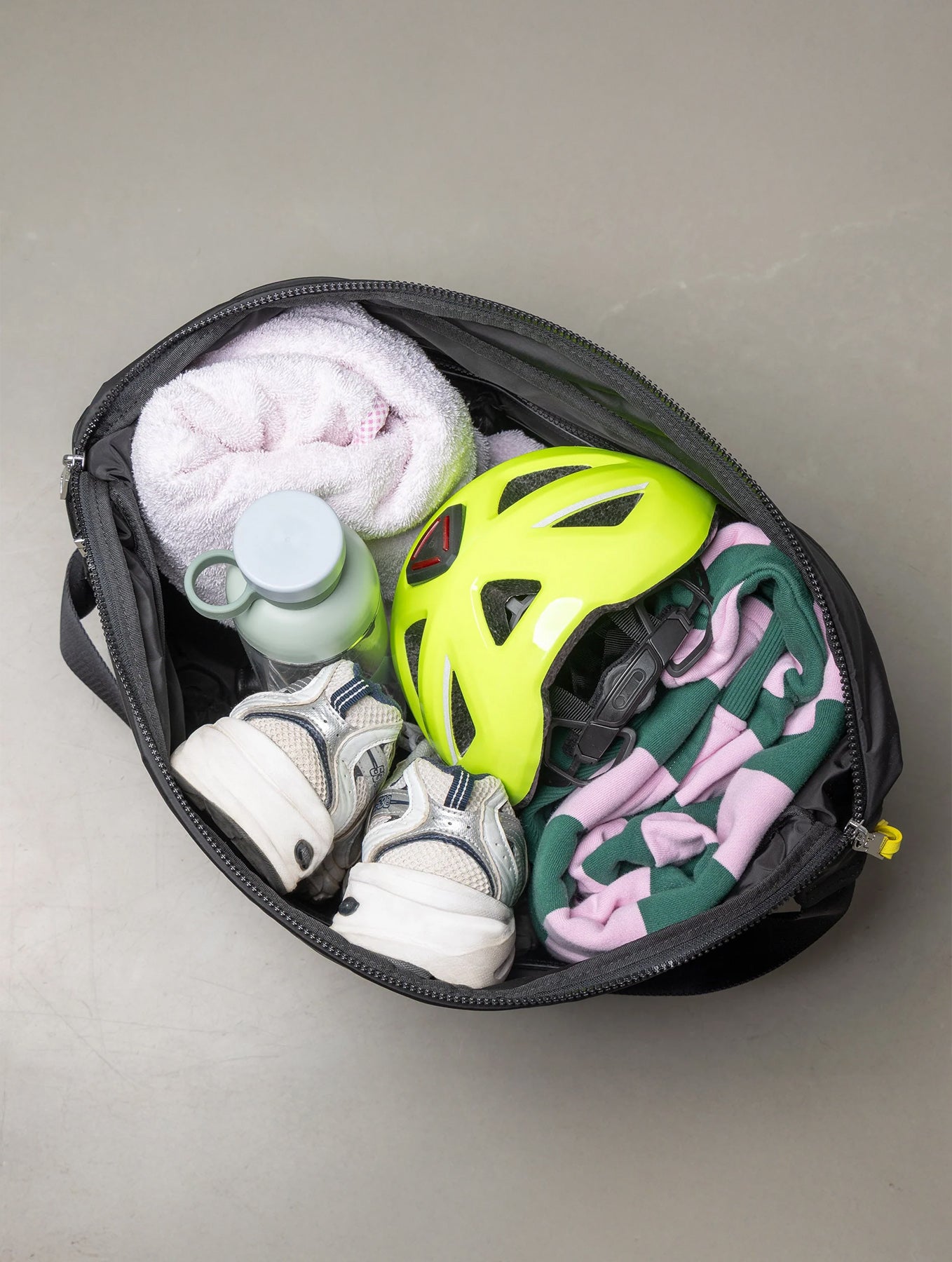 Padded Hip Bag Oversized - Taupe