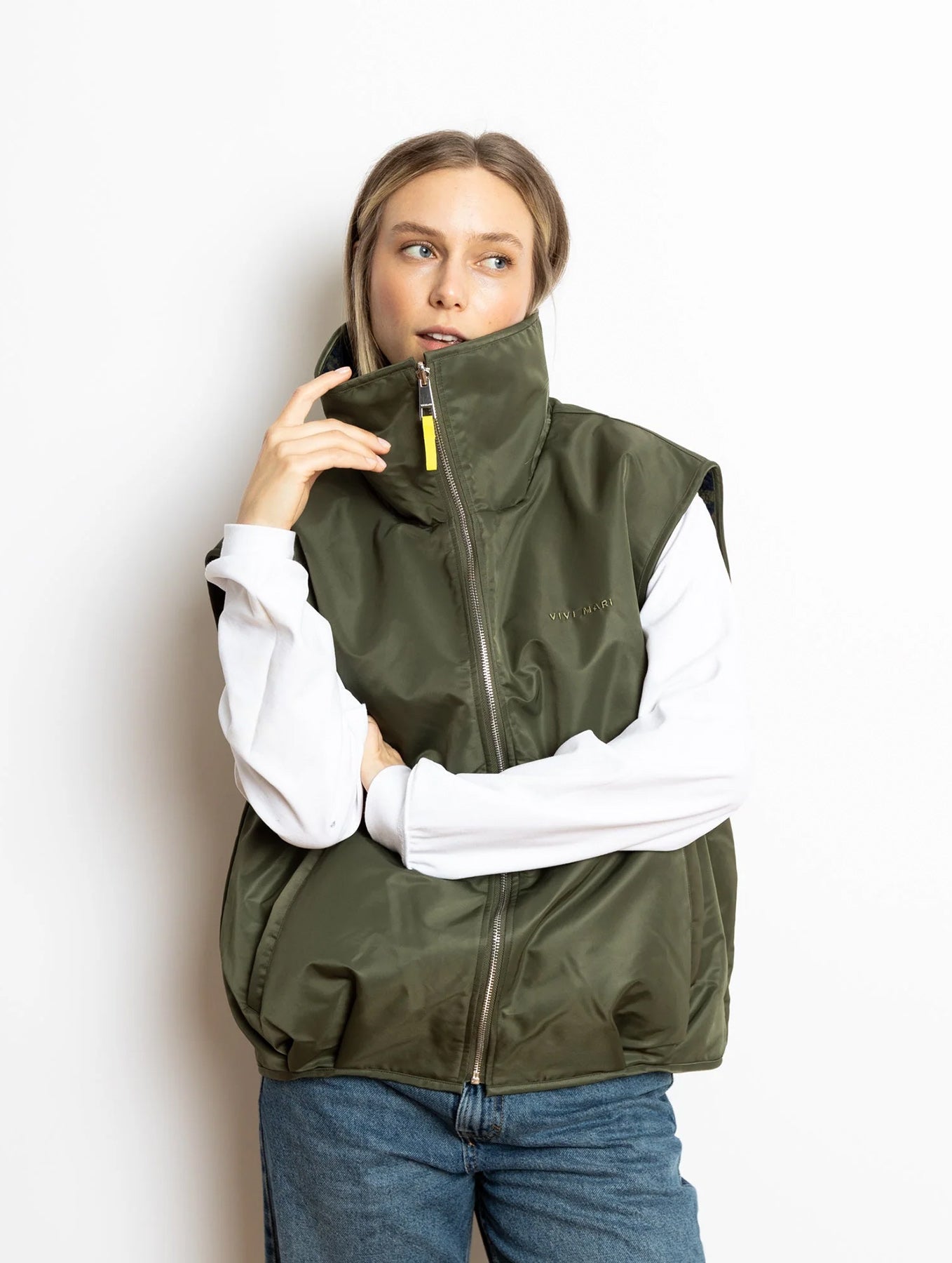 Reversible Bomber Vest - Olive/Leo Navy-Olive
