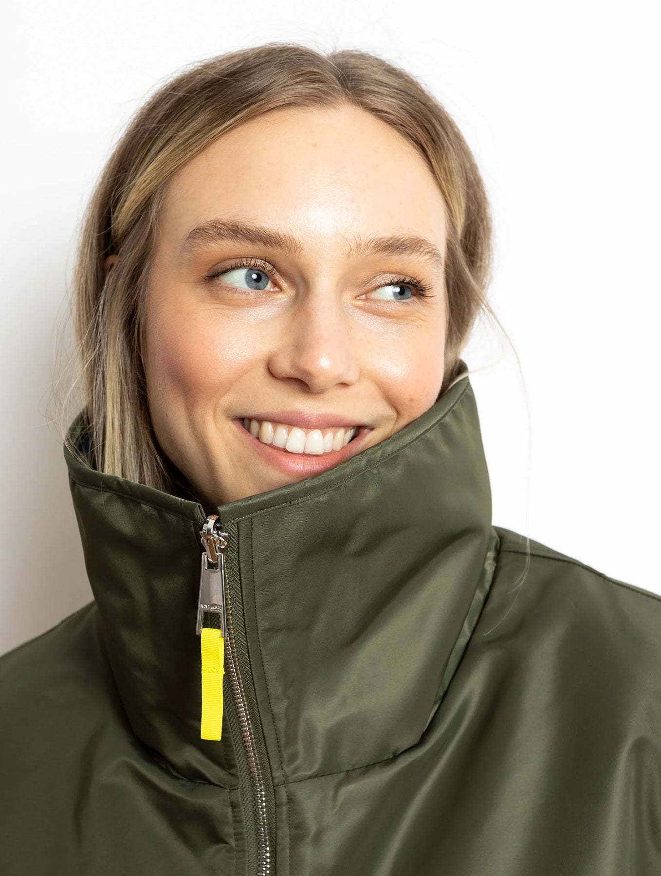 Reversible Bomber Vest - Olive/Leo Navy-Olive