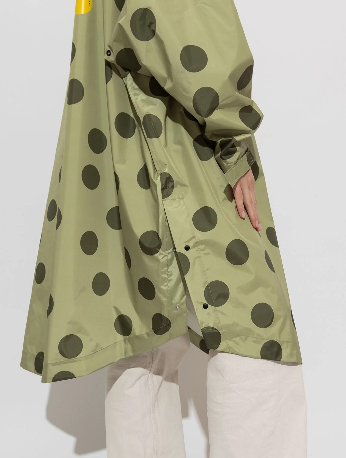 Raincoat - Dots Pale Olive/Olive