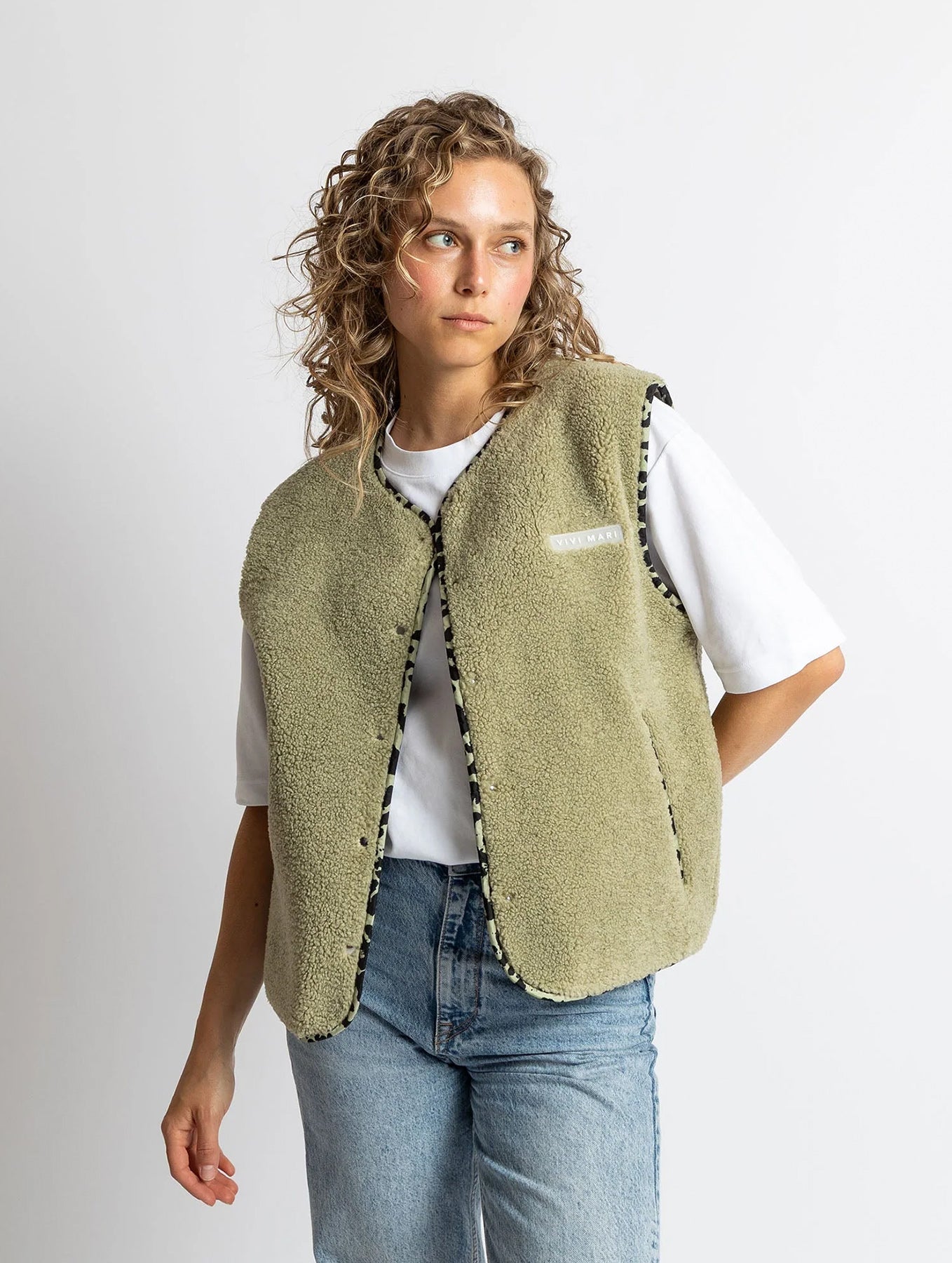 Teddy Fleece Vest - Pale Olive