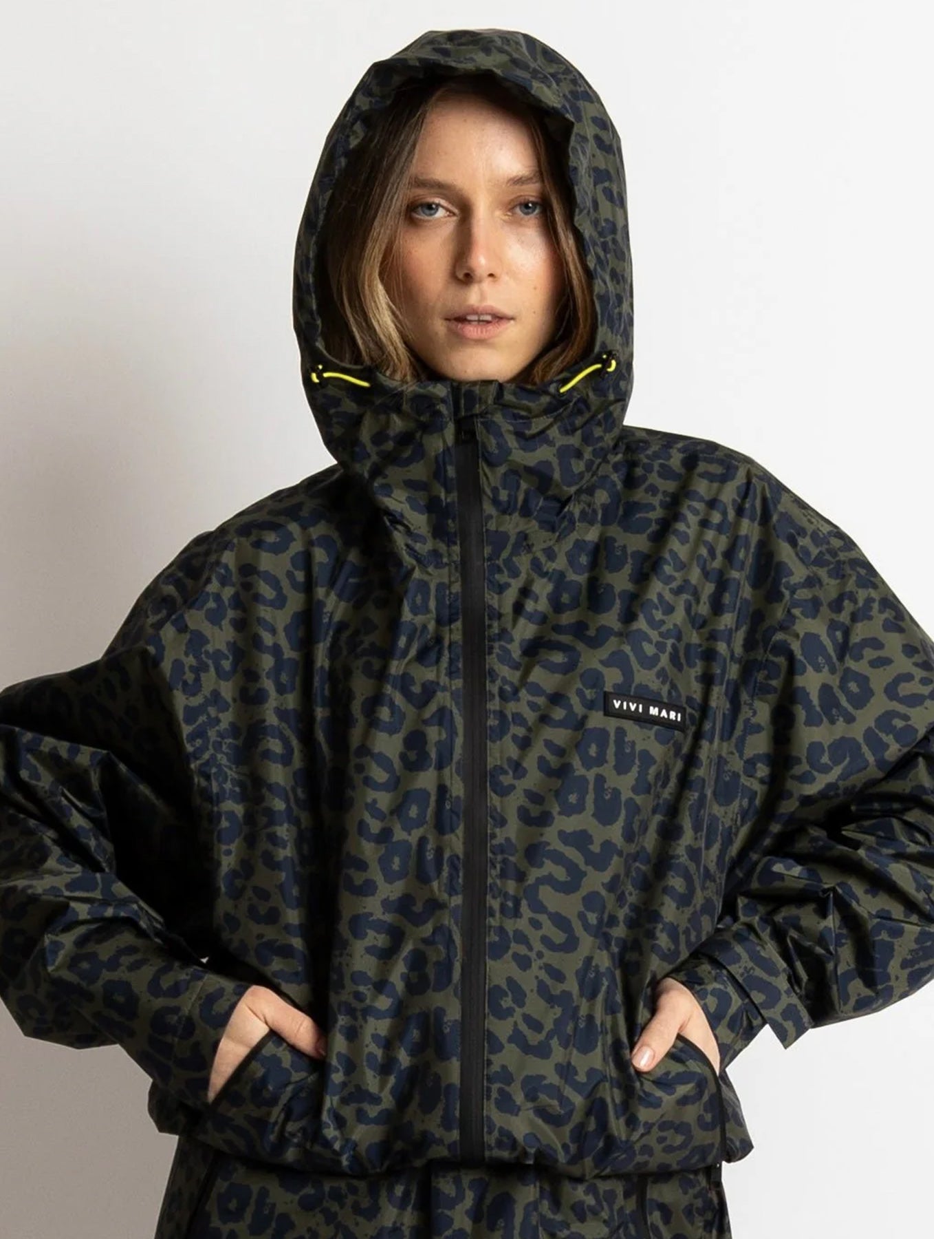 Rain Jacket - Leo Splashes Navy Olive