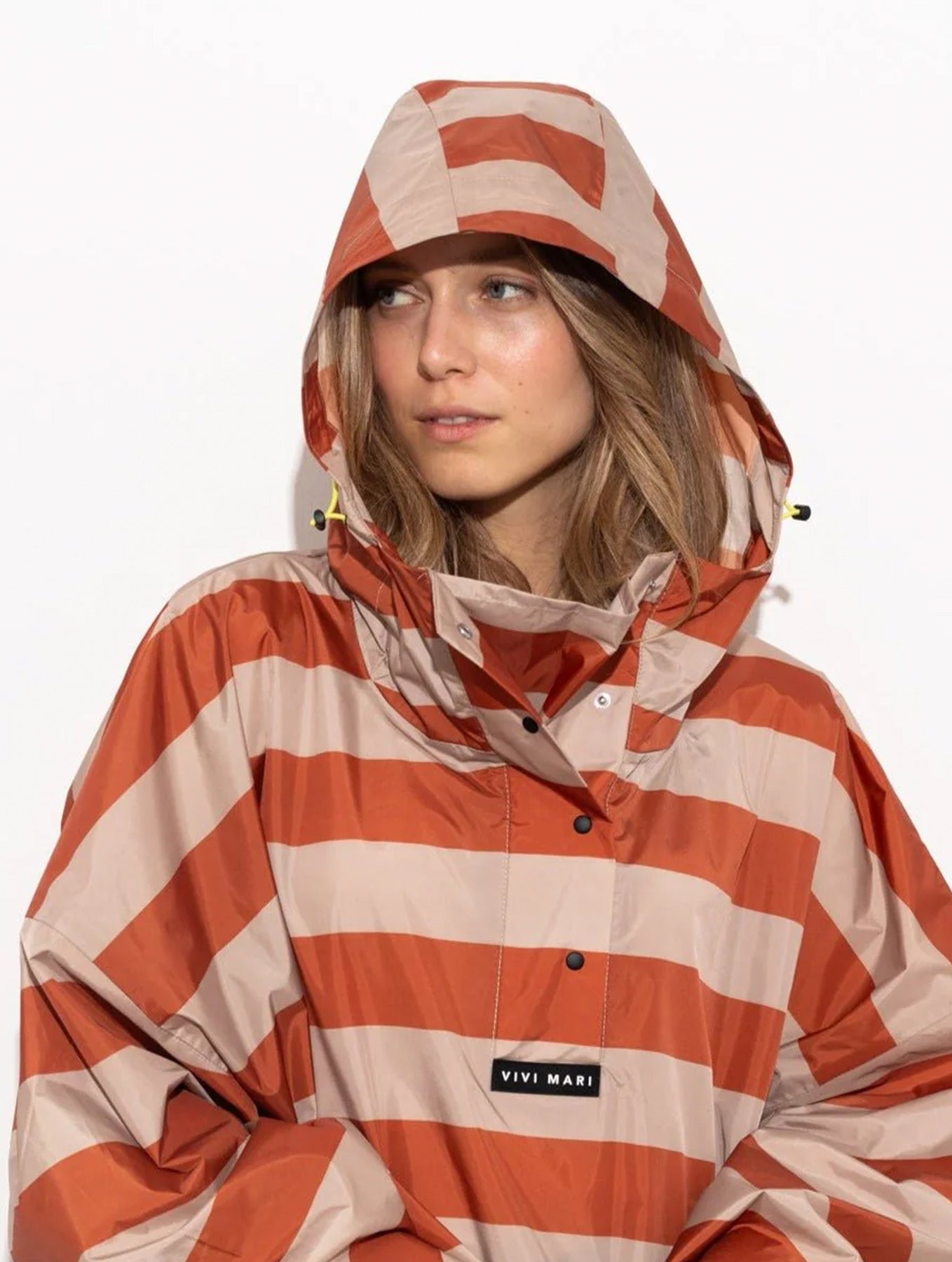 Raincoat Bold Stripes - Cinnamon/Latte