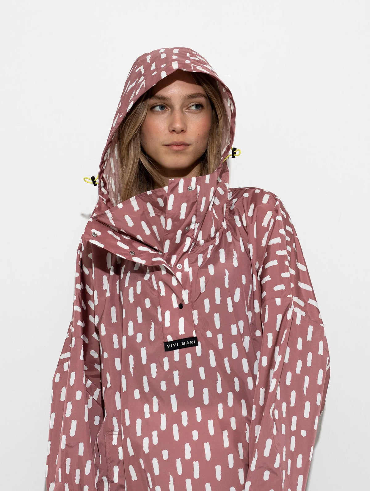 Raincoat - Drops Mauve/White