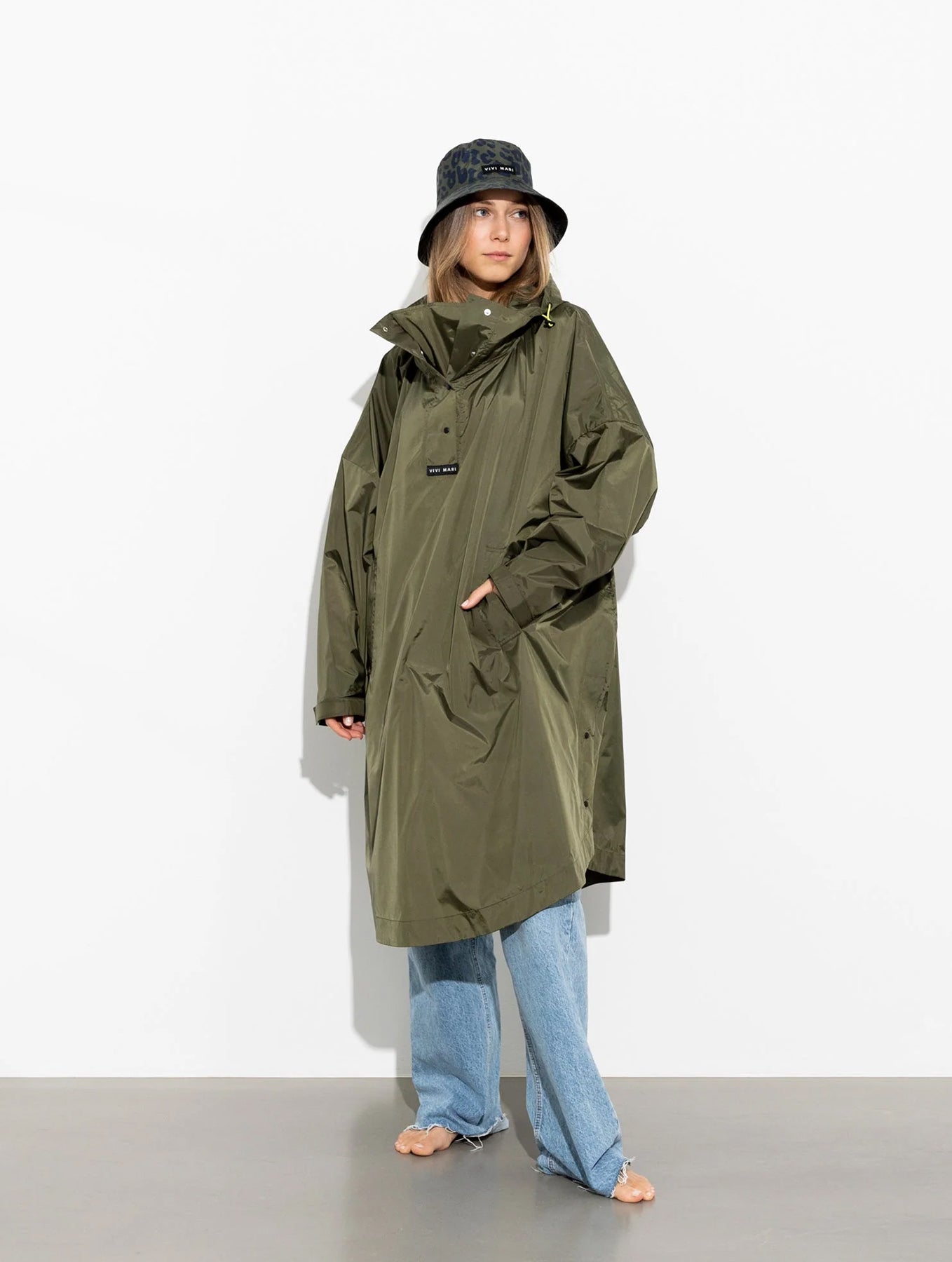 Raincoat Solid - Olive