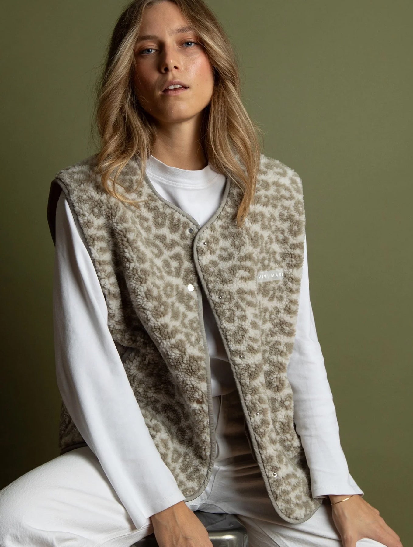 Teddy Fleece Vest - Leo Splashes Stone/Sand