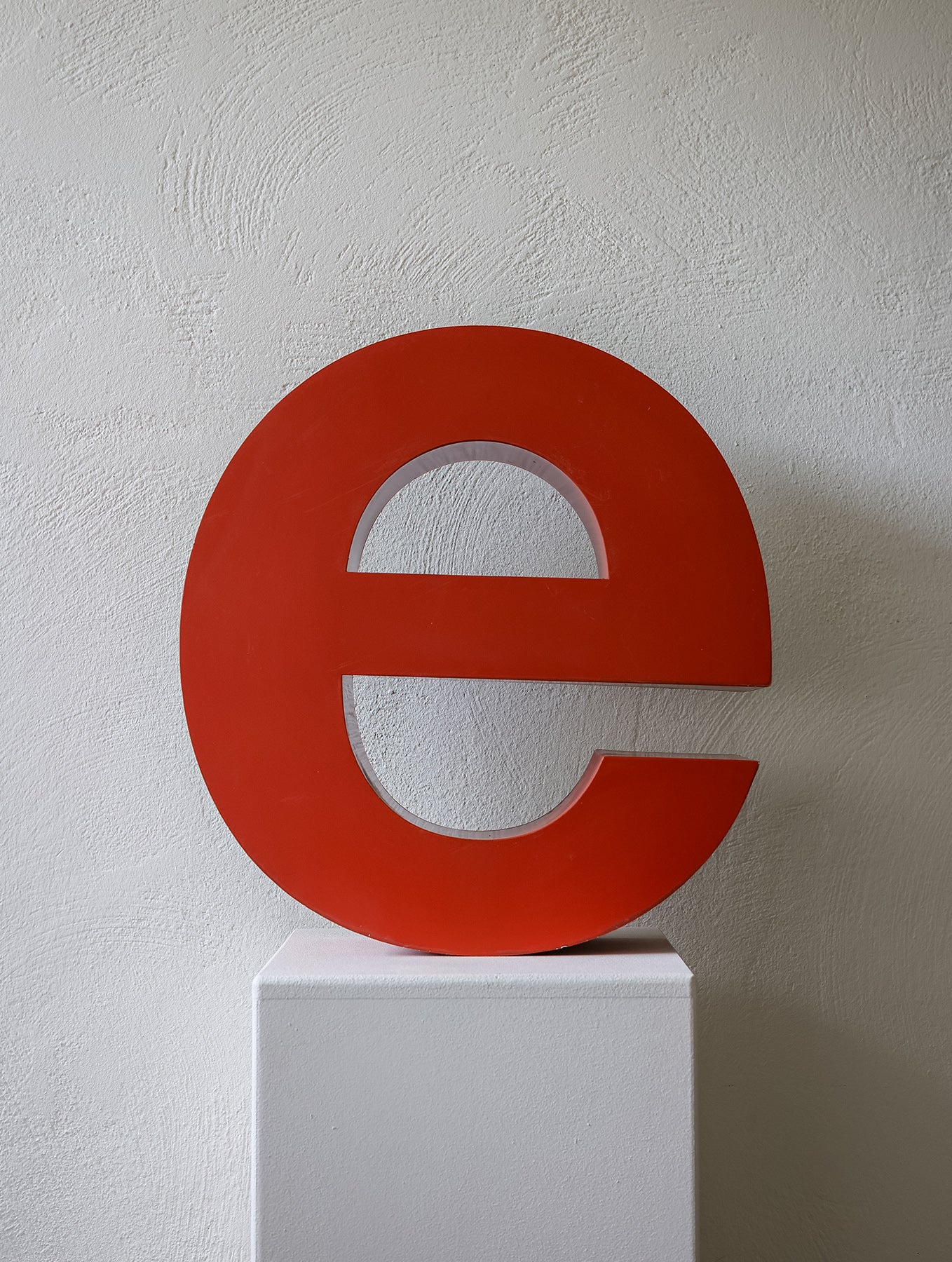 Blechbuchstabe "e"