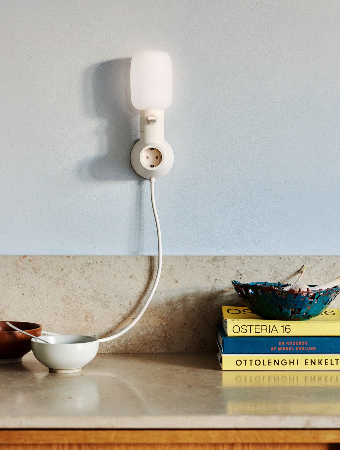 "Plug-in Lamp"