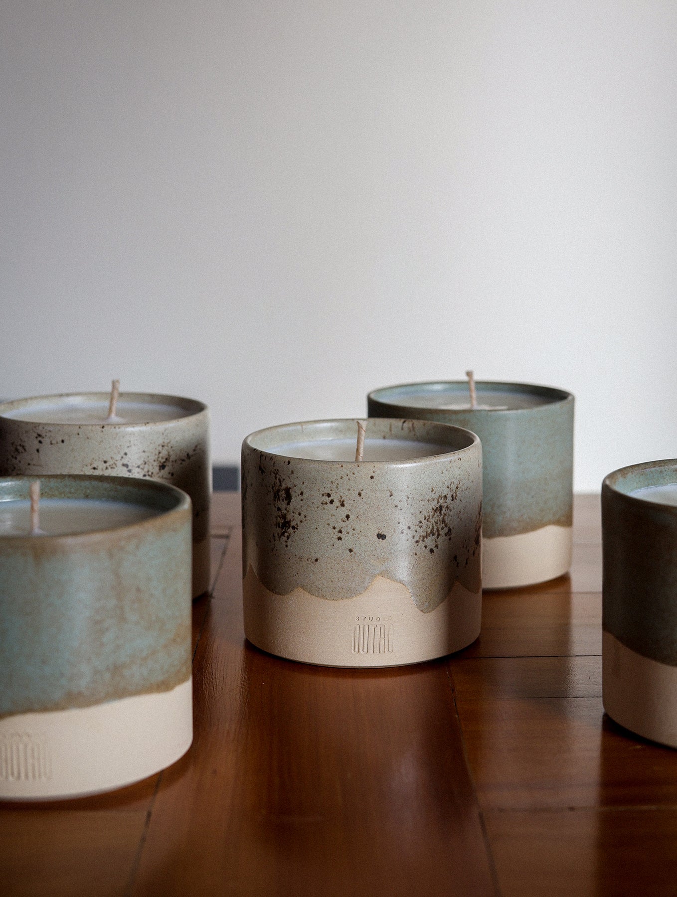 Sojawachskerze in Keramik "Calma"