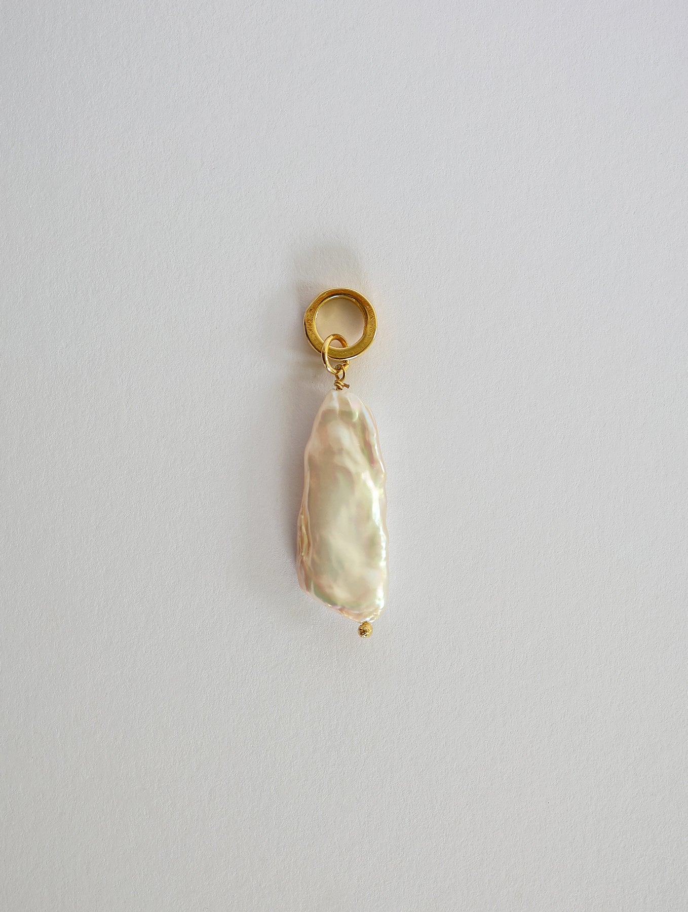 Charm "Isabela"