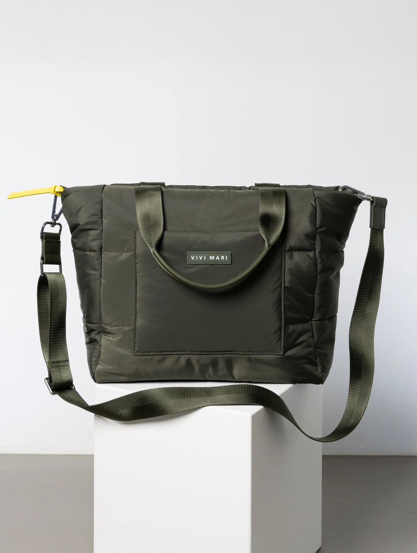Padded Tote Bag Medium - Olive