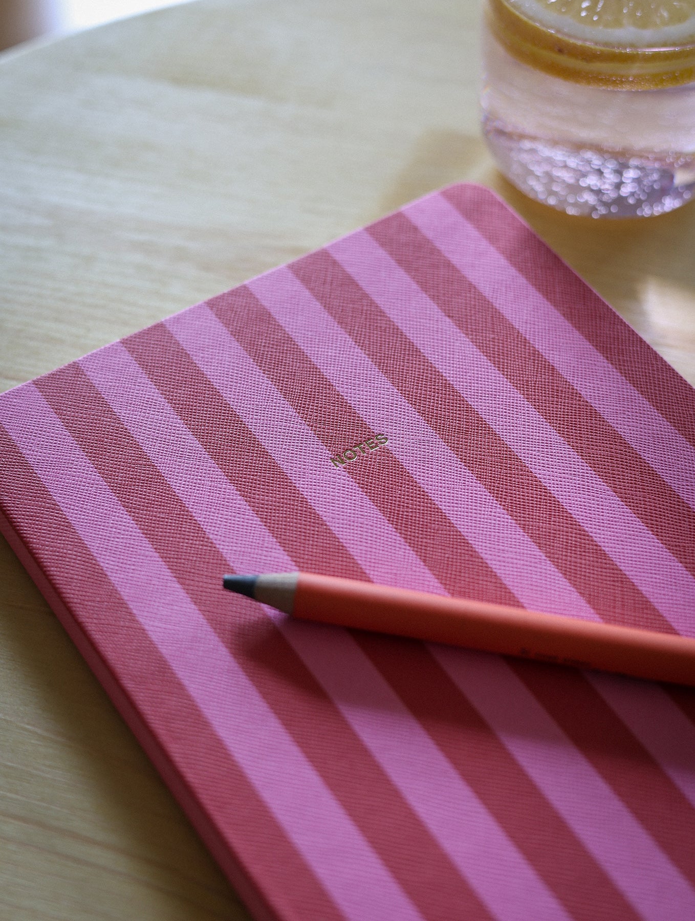 Notizbuch "Pink Stripes" - Liniert